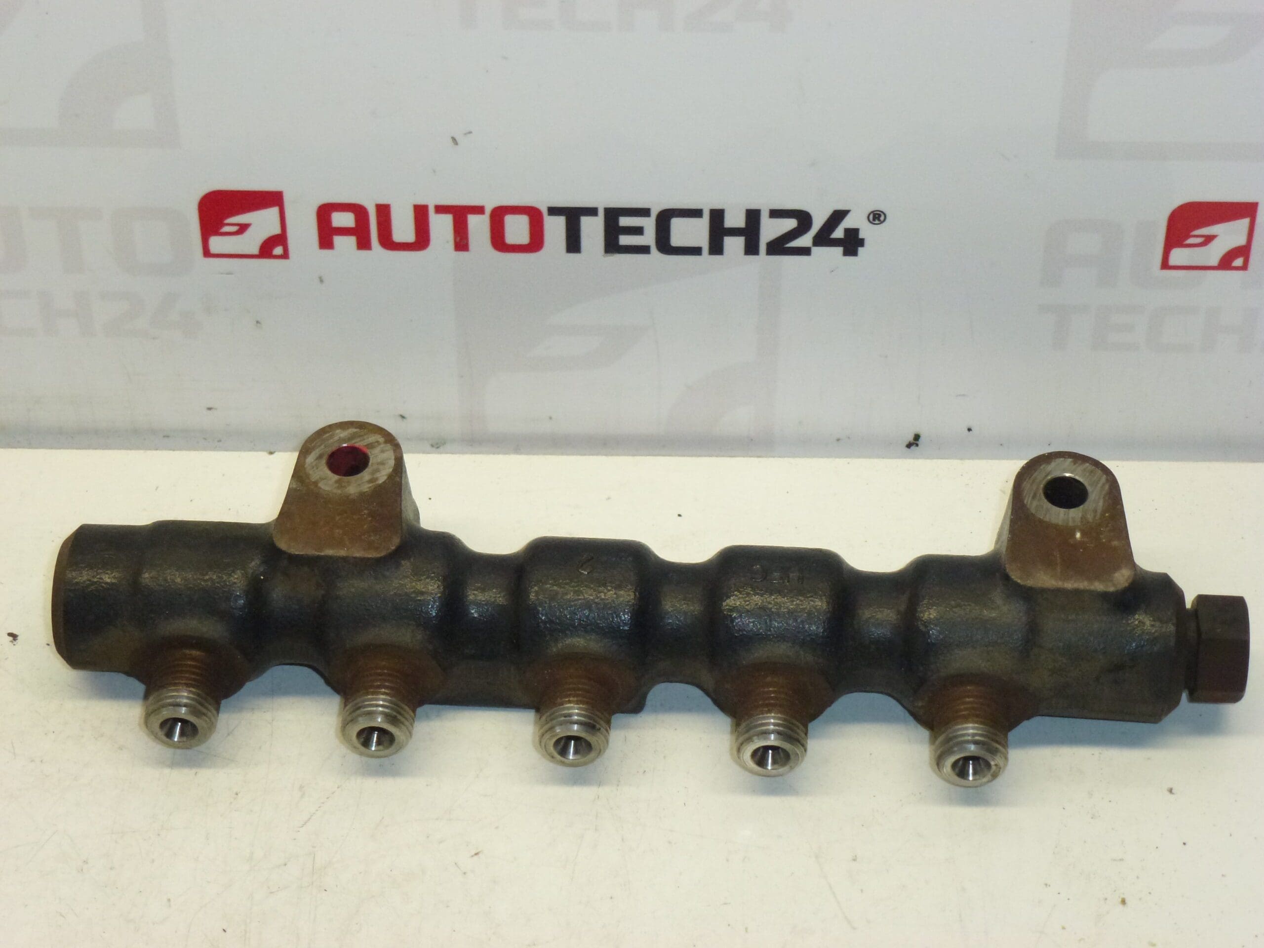 Riel de inyección para motores 1.4 HDi y 1.6 HDi Citroën Peugeot 9654592680 1570G2 - Imagen 2