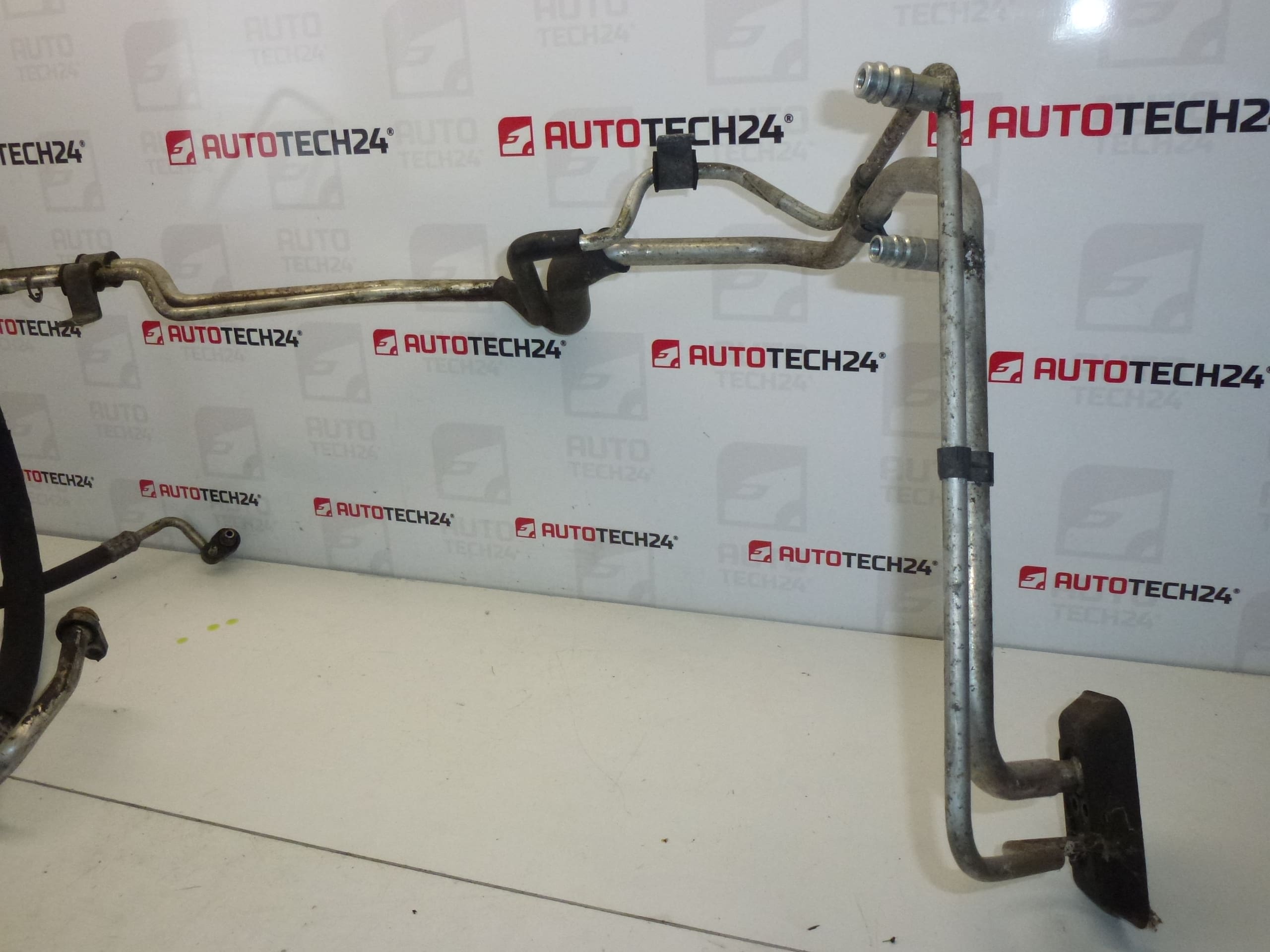 Tubo de Aire Acondicionado Citroën Peugeot 9640388580 6460SL - Imagen 2