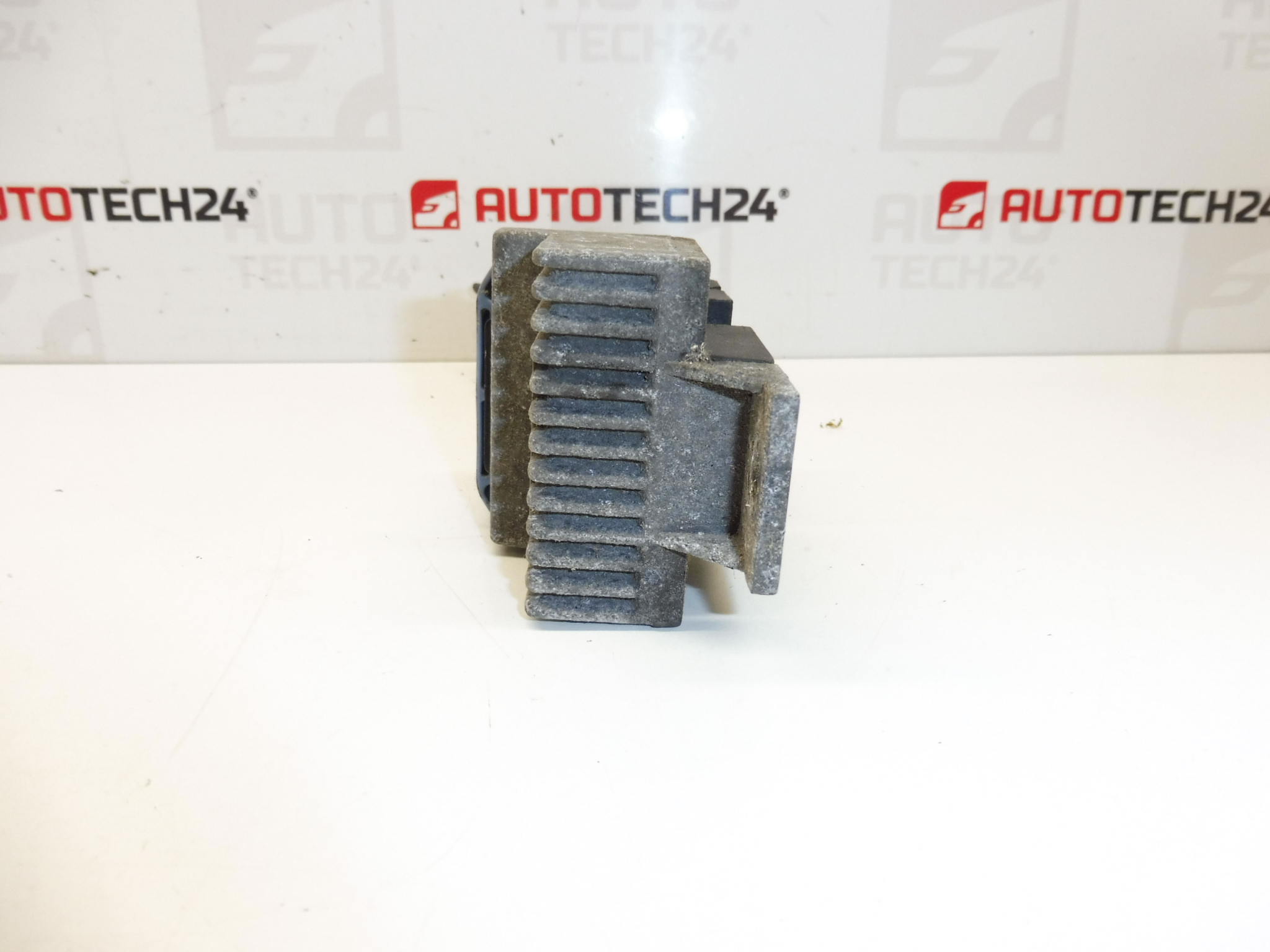 Rele incandescencia nagares con cableado Citroën Peugeot 9640469680 598140