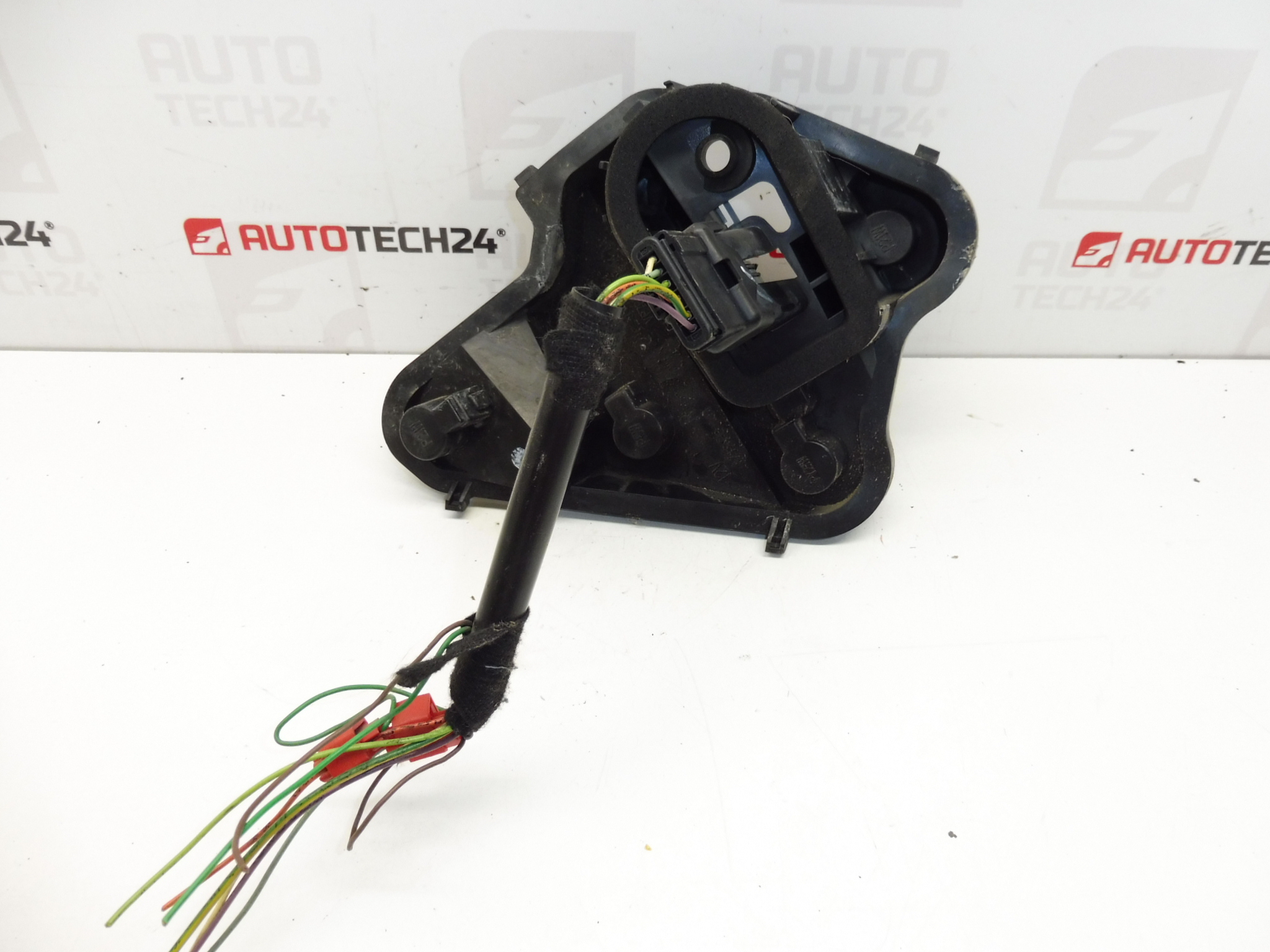Portalámparas luz trasera derecha con cable Peugeot 207 SW 6351CT