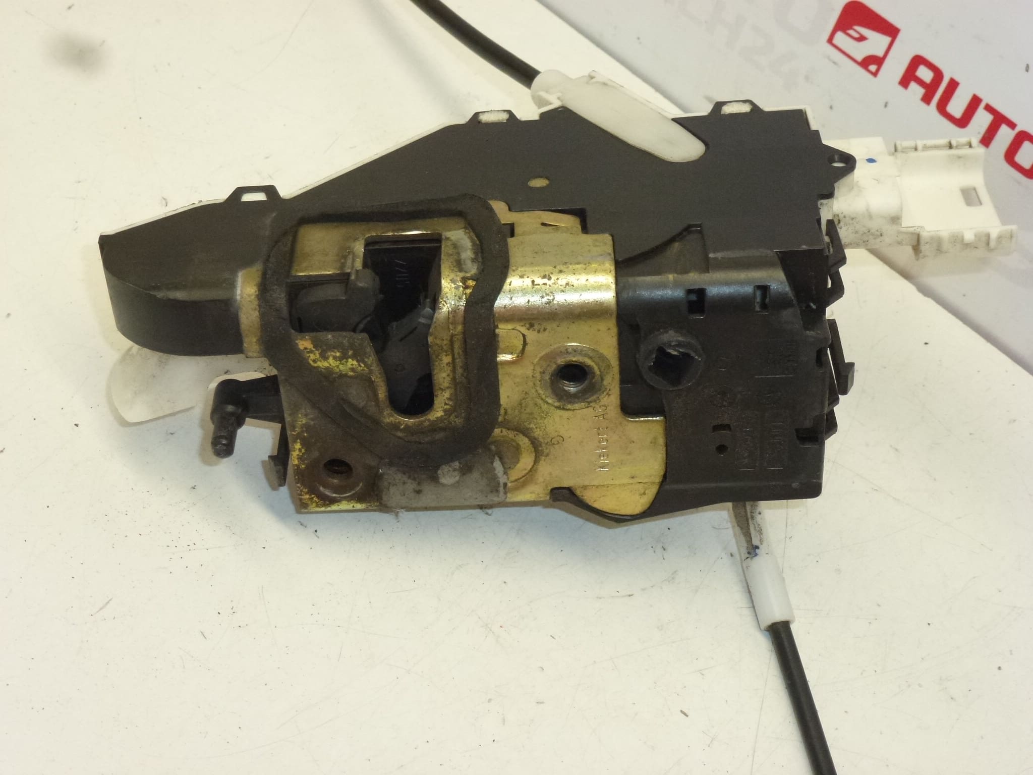 Cerradura de la puerta izquierda Peugeot 407 9659739880 9135AY - Imagen 2