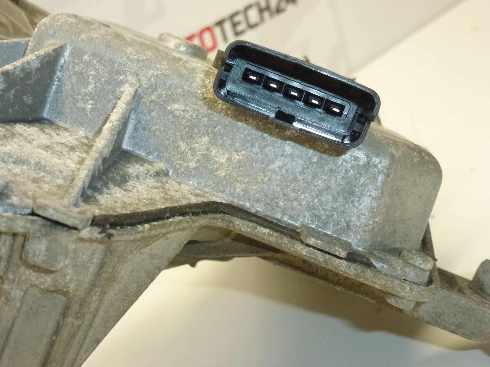 Motor del limpiaparabrisas delantero izquierdo Citroën C4 Picasso 9687621780 6405NH - Imagen 2