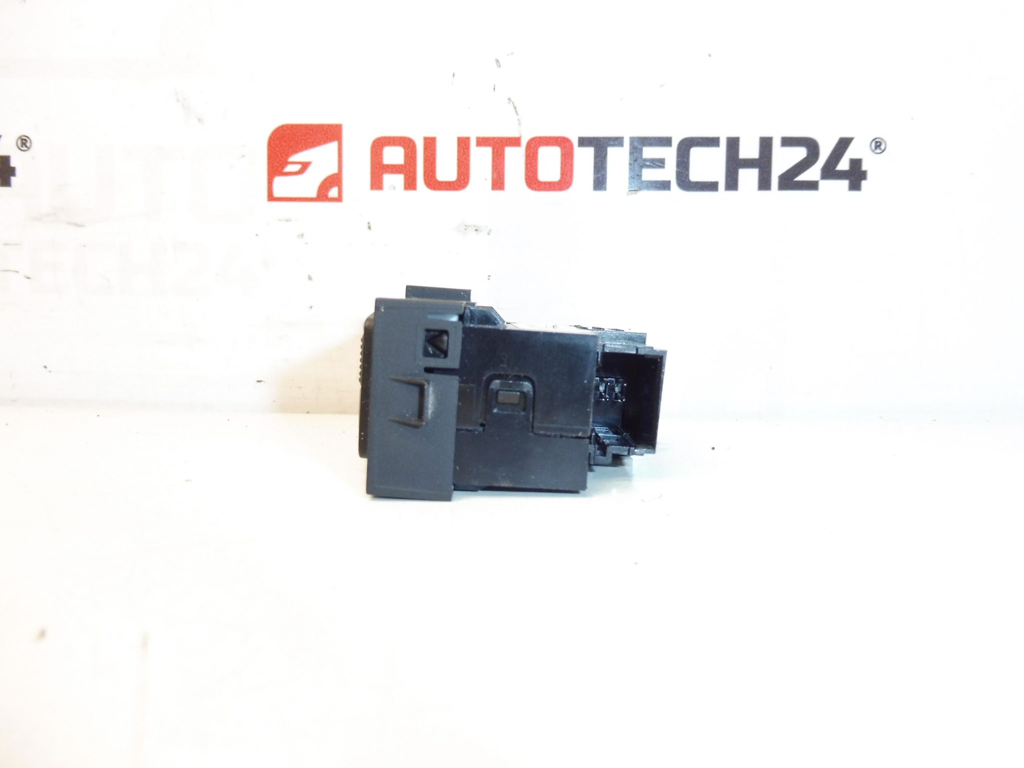Controlador de Calefacción del Asiento Citroën Peugeot DS 98019840ZD - Imagen 2