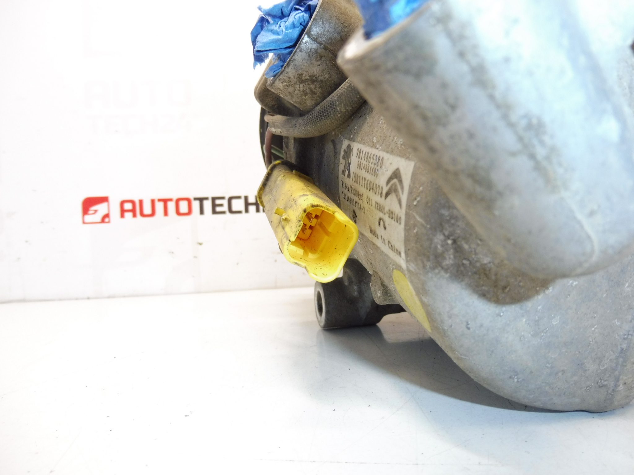 Compresor de aire acondicionado 1.2 VTi Citroën/Peugeot 9814865380 9806599380 - Imagen 2