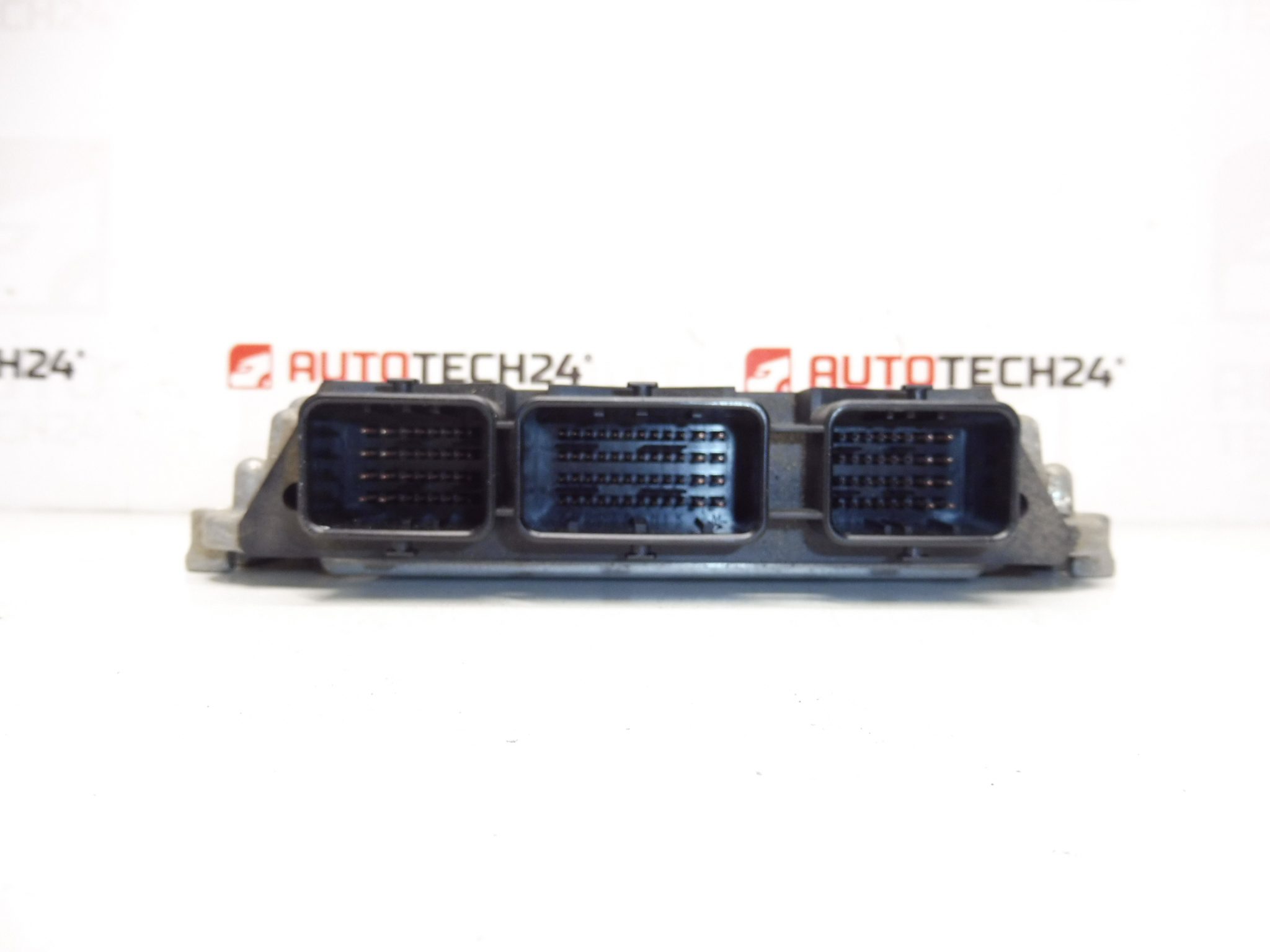 Unidad de control (ECU) Bosch EDC16C34 para Citroën y Peugeot 0281013334 9666986680 - Imagen 2
