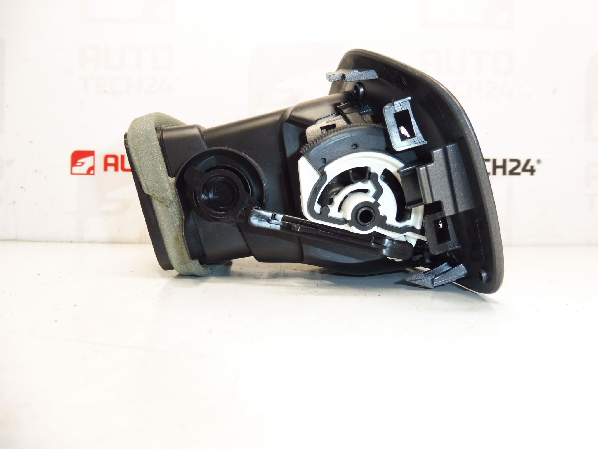 Salida de ventilación Citroën C-Elysée / Peugeot 301 9677287077 9677253777 - Imagen 2