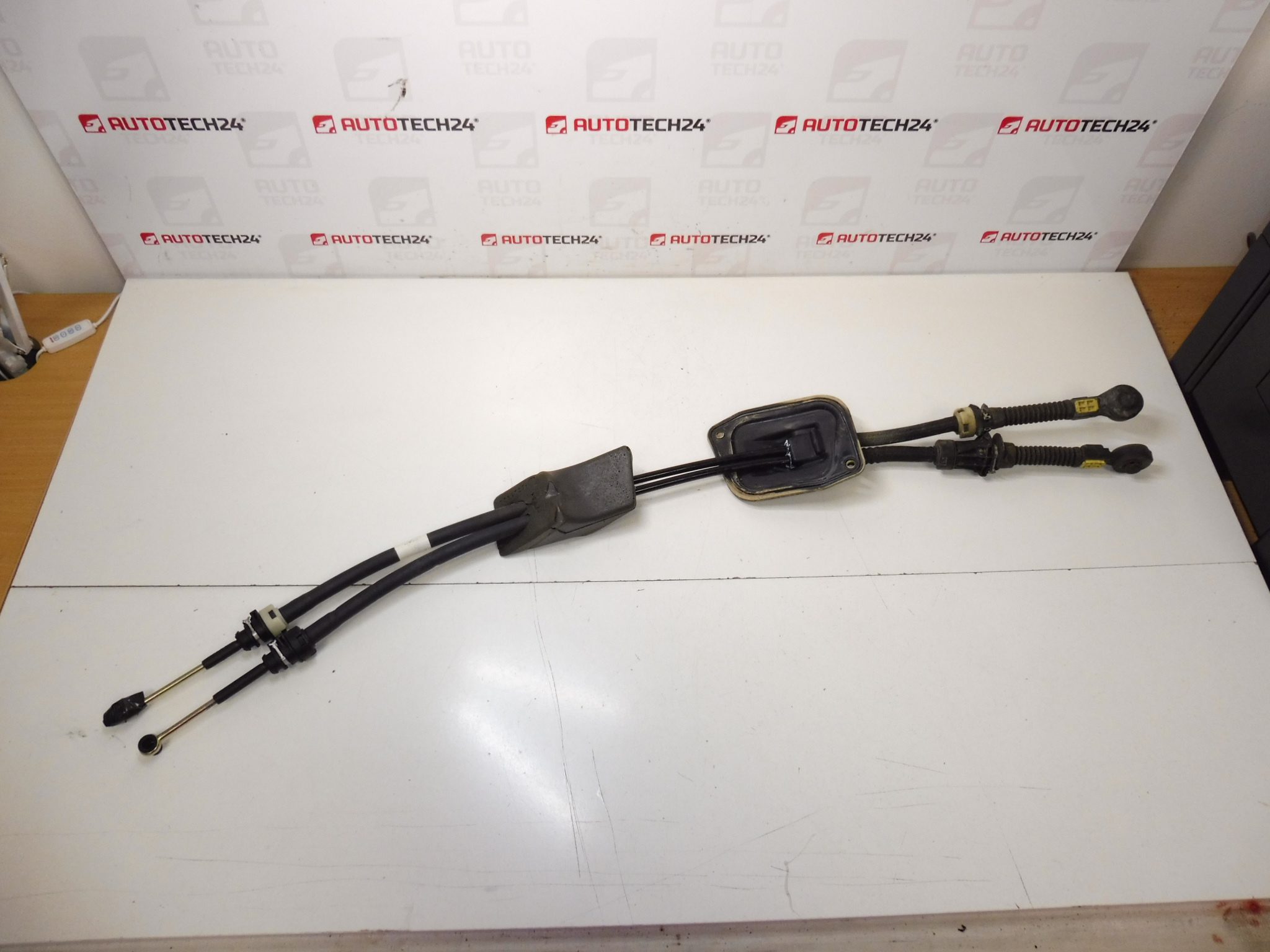 Palanca de cambios Citroën Xsara Picasso 2444P4