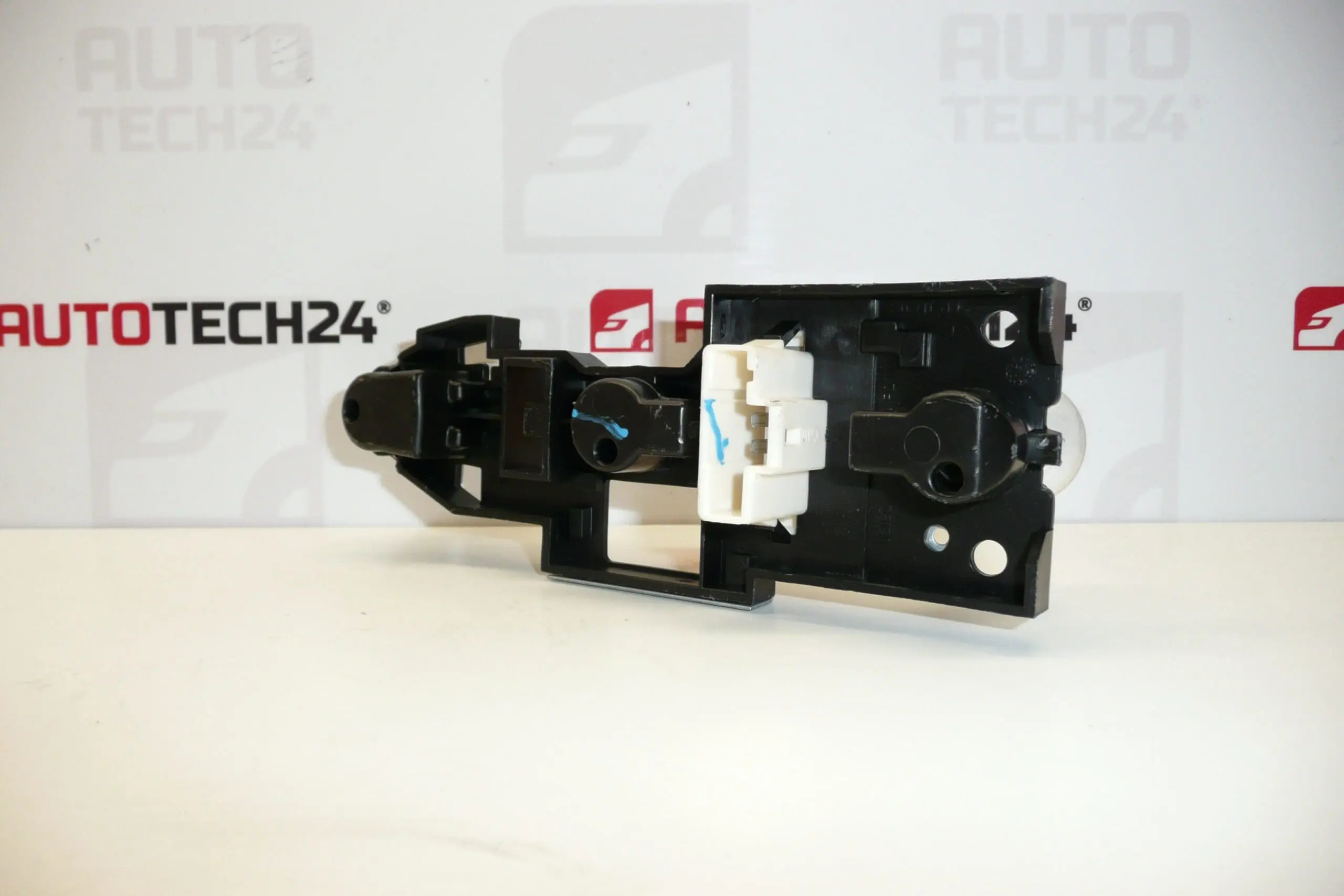 Portalámparas del piloto trasero Citroën C5 II 89032703 - Imagen 2