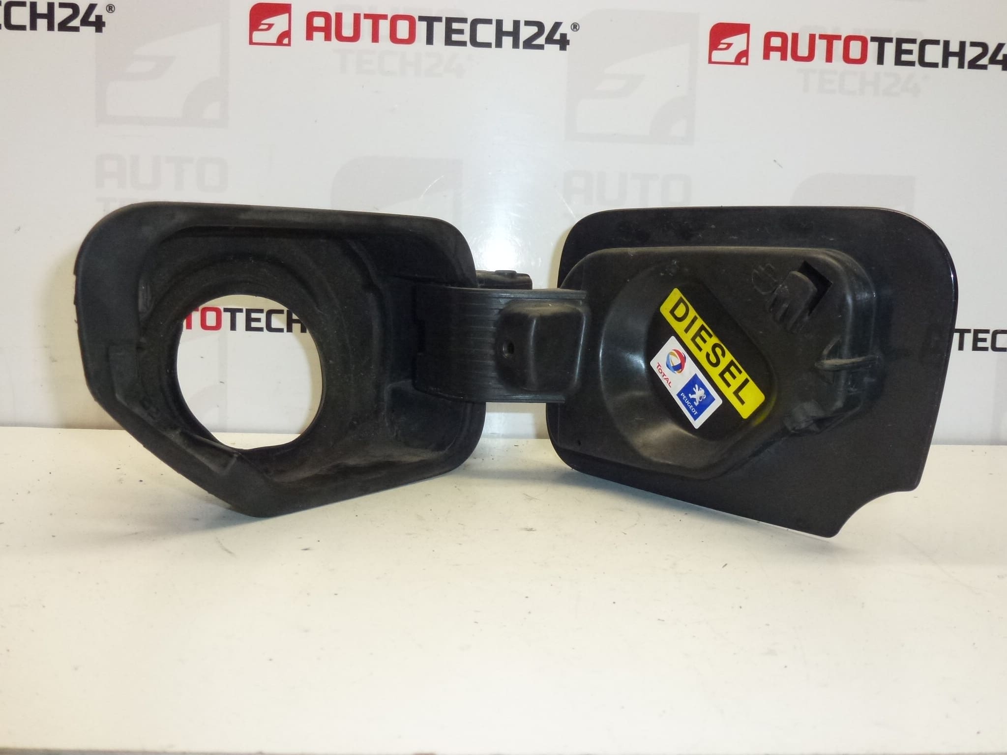 Tapón del depósito de combustible para Peugeot 407 1517A7 151877 EYPC - Imagen 2
