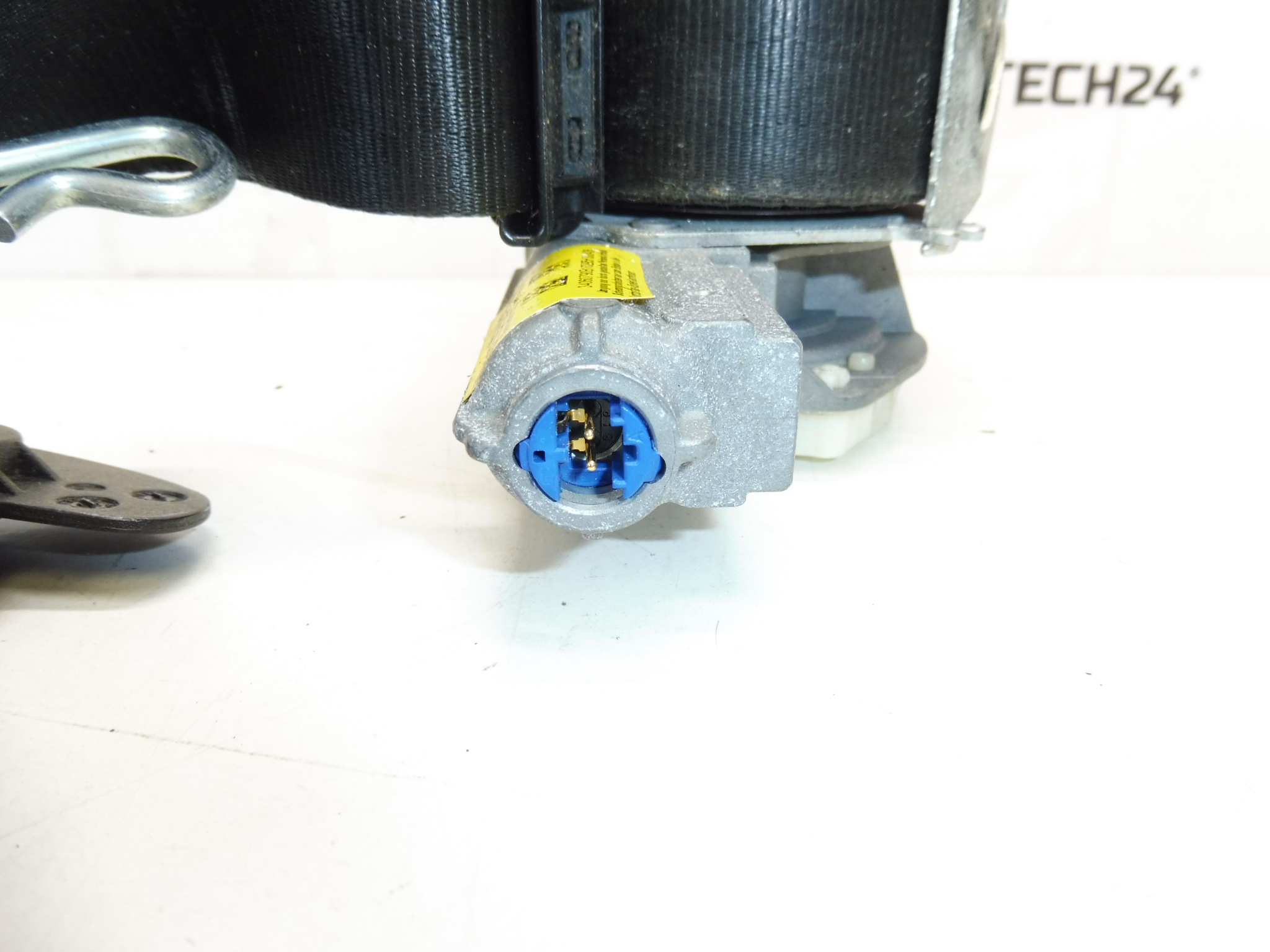 Cinturon seguridad izquierdo Peugeot 3008 5008 34071115E 8975HL