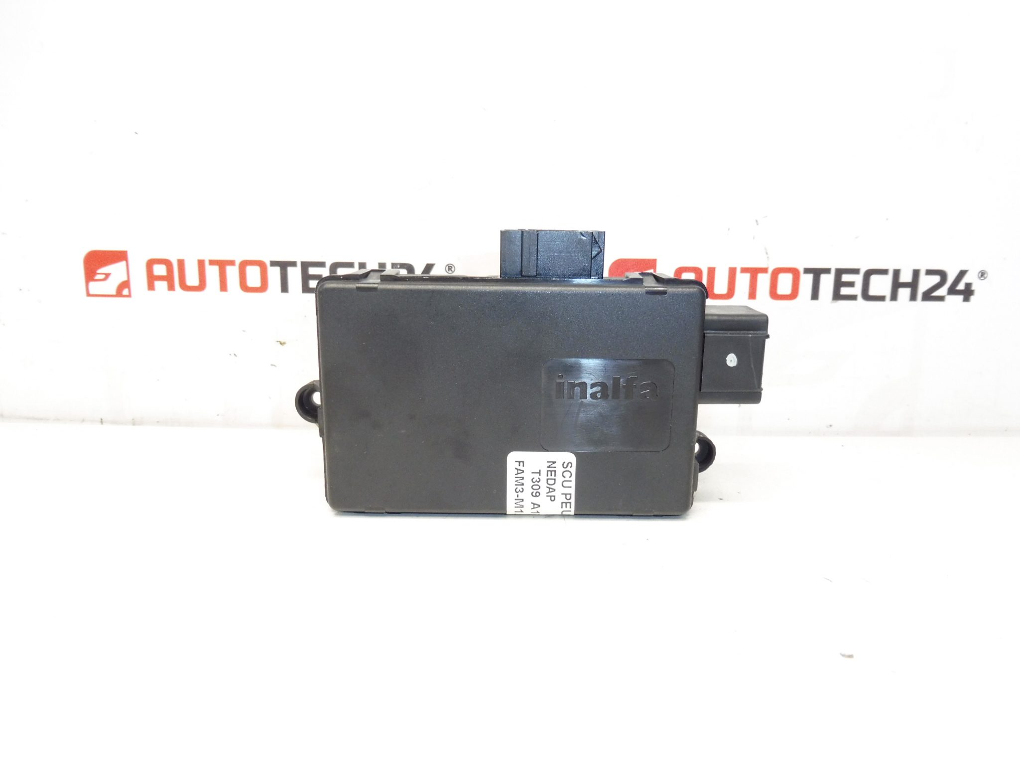 Citroën C8 Peugeot 807 8401NL 9557288