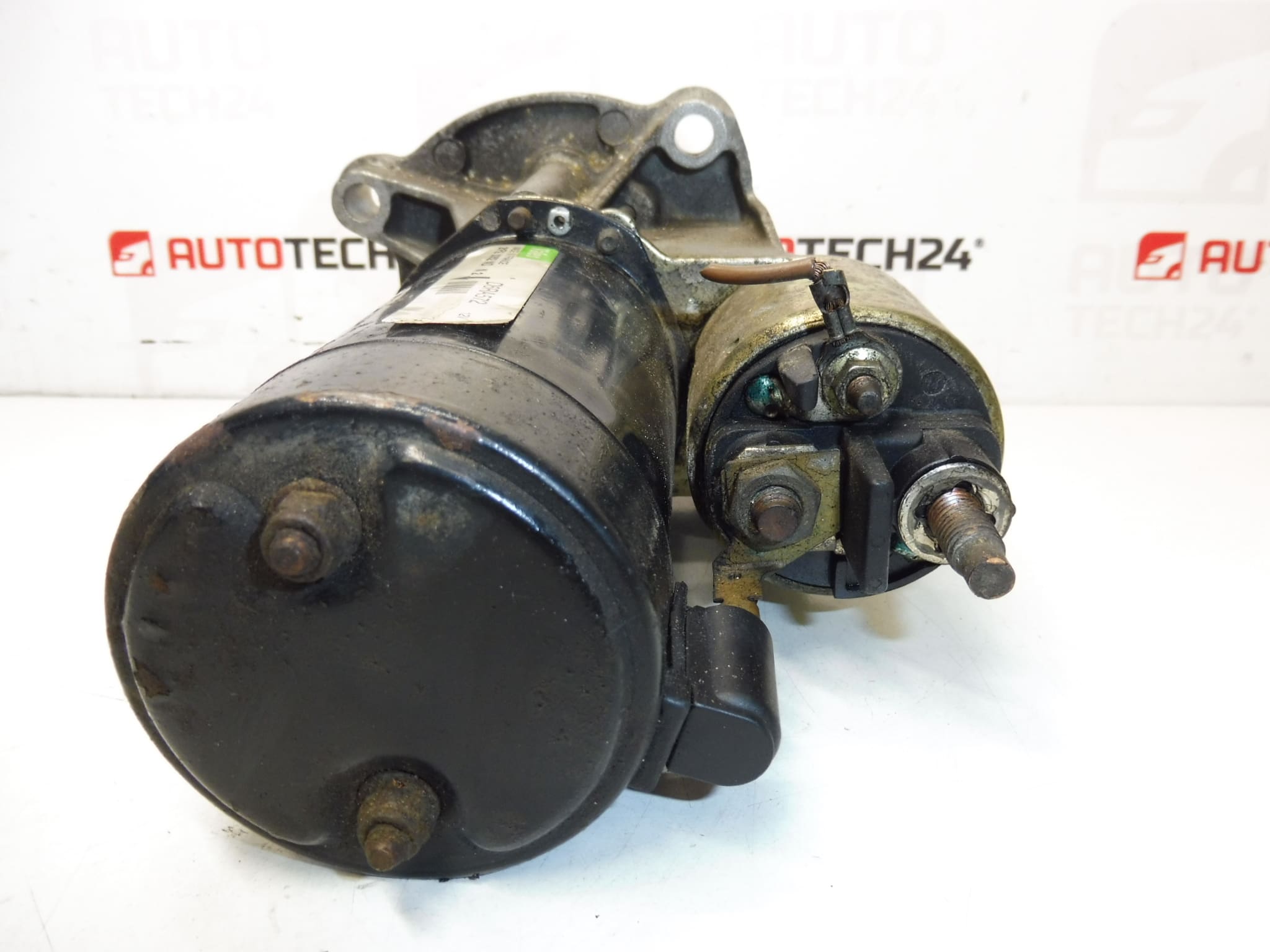 Motor de arranque Valeo para Citroën y Peugeot D6RA572 5802C9 - Imagen 2