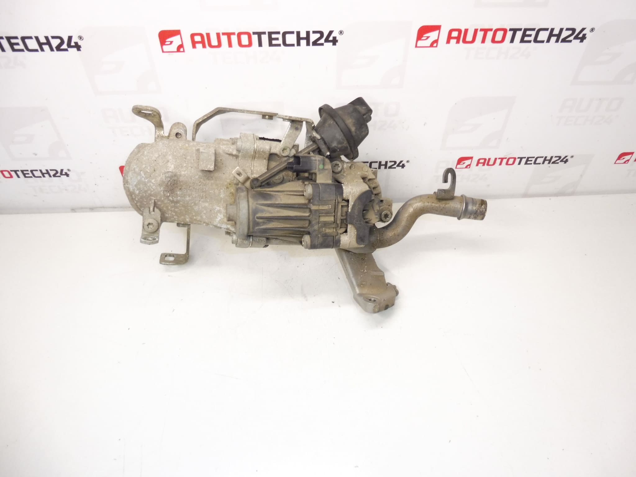 Válvula EGR 1.4 HDI 1.6 HDI Kilometraje 83000 Km Citroën Peugeot 9802194080