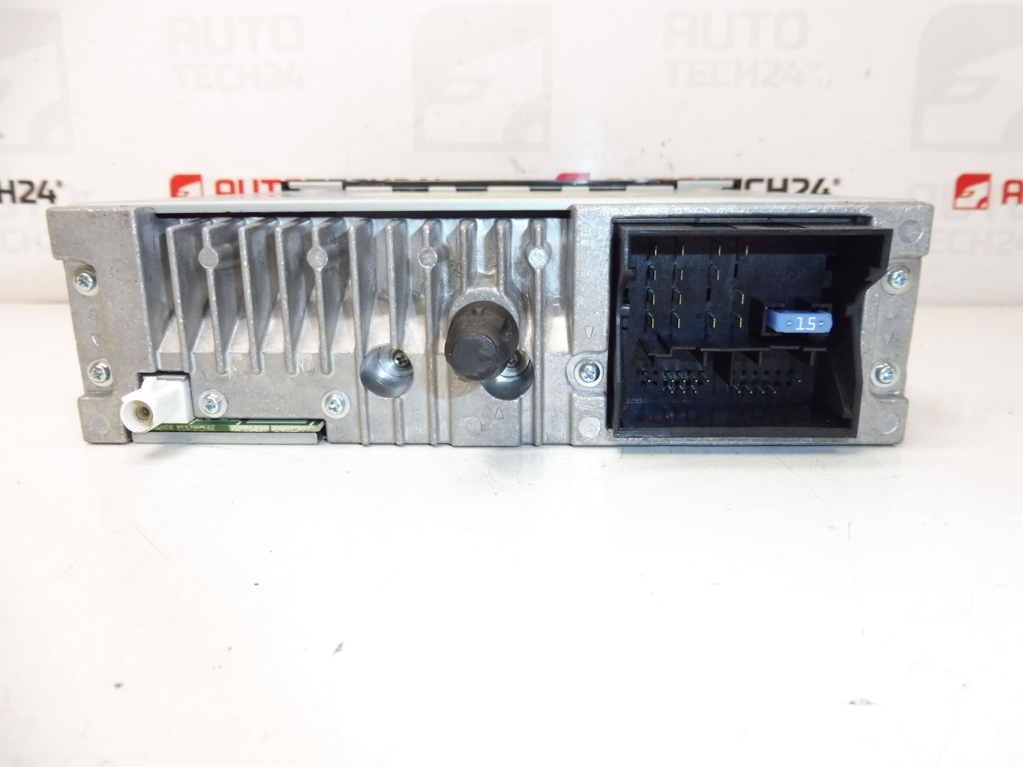 Radio para Citroën C-Elysée y Peugeot 301 98049164ZD 16112916ZD - Imagen 2