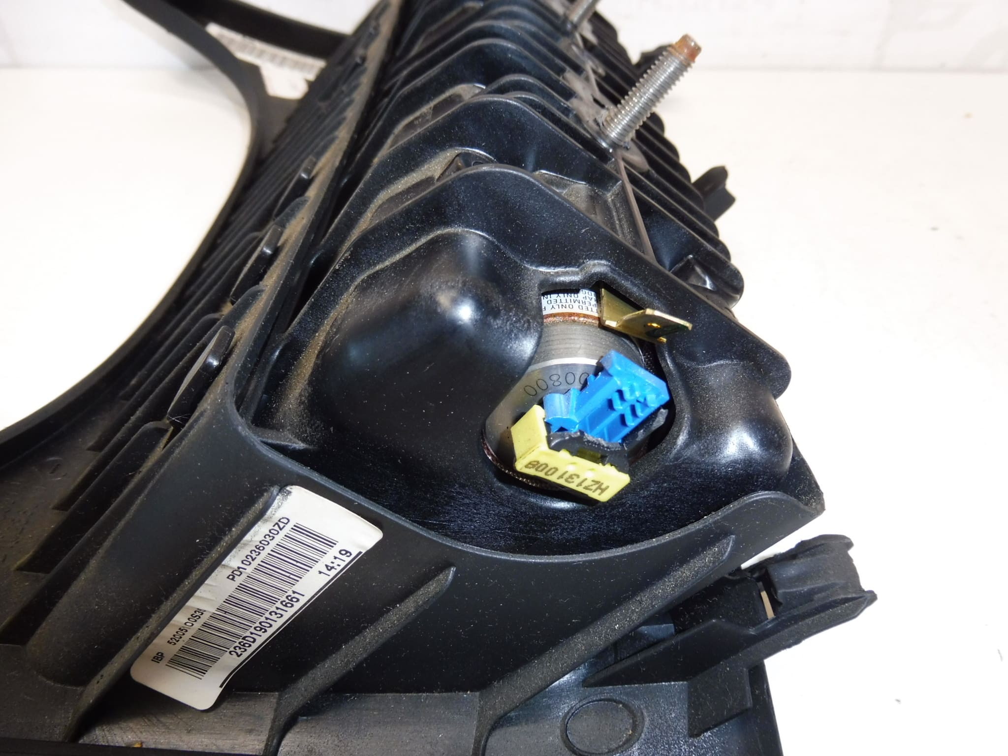 Airbag de rodilla Citroën C5 X7 96824626ZD 8216SY - Imagen 2