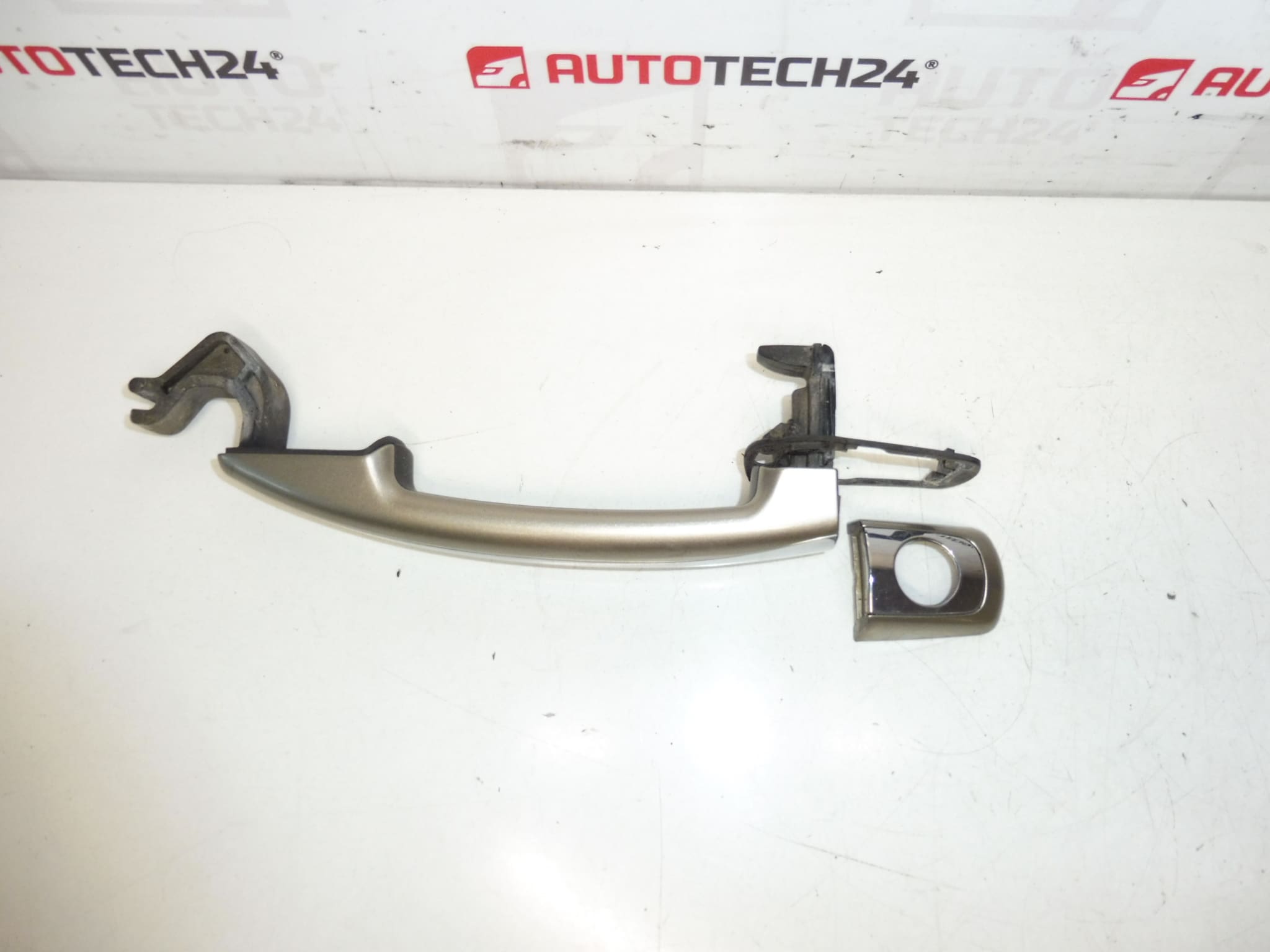Manija de la puerta del conductor KCHC Citroën 9101HR - Imagen 2