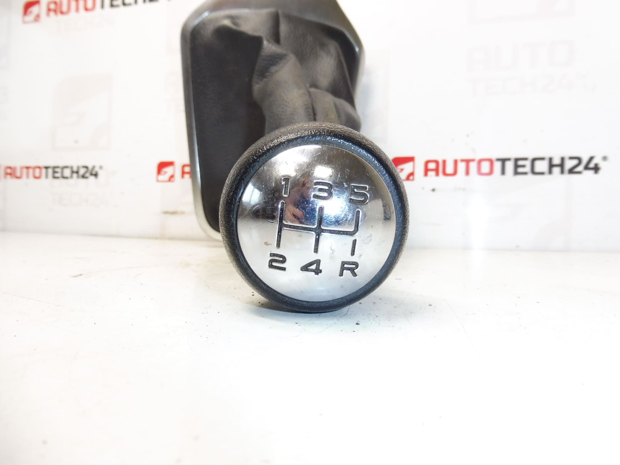 Palanca de cambios para Peugeot 301 y Citroën C-Elysée 2403CN 96748353VV 16088723ZD - Imagen 2