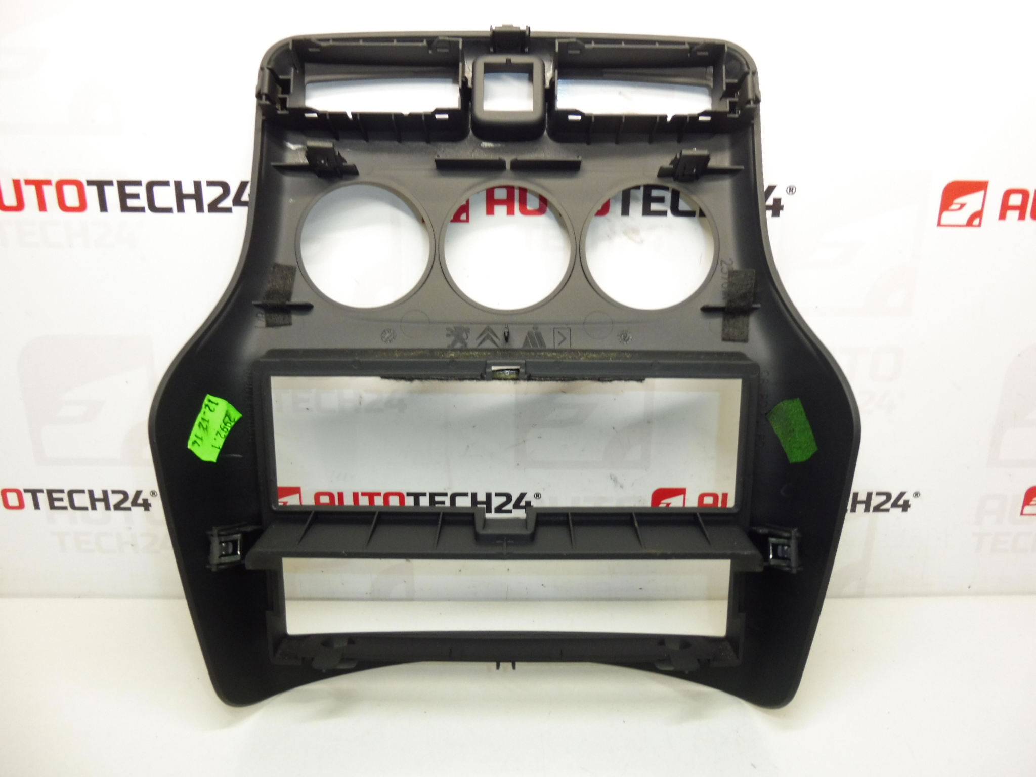 Cuadro climatizador C3 Picasso 96825462 823115