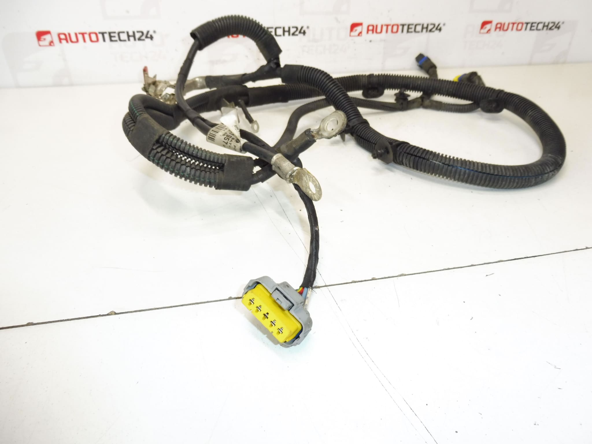 Cable positivo de batería Citroën/Peugeot 1.8 16V 9662165780 5642FY - Imagen 2