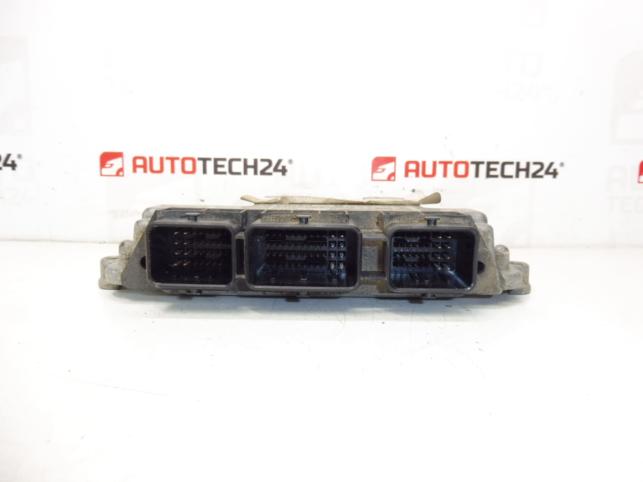 ECU Bosch EDC16C34 para Citroën/Peugeot 9663755480 0281013868 1942 - Imagen 2
