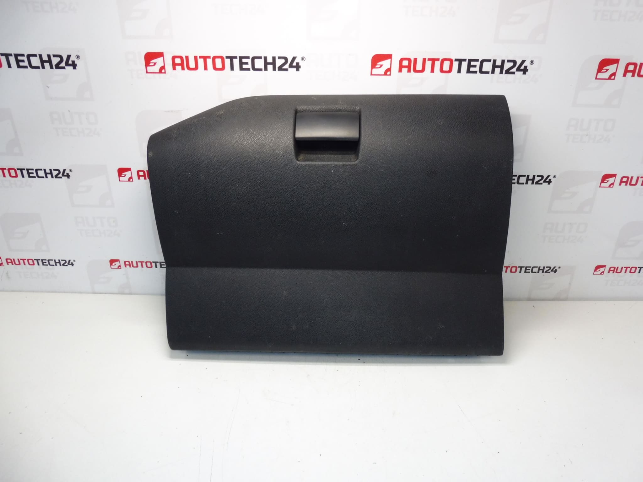 Citroën Berlingo III Peugeot SOMPLAR III 9680941977 8226VY