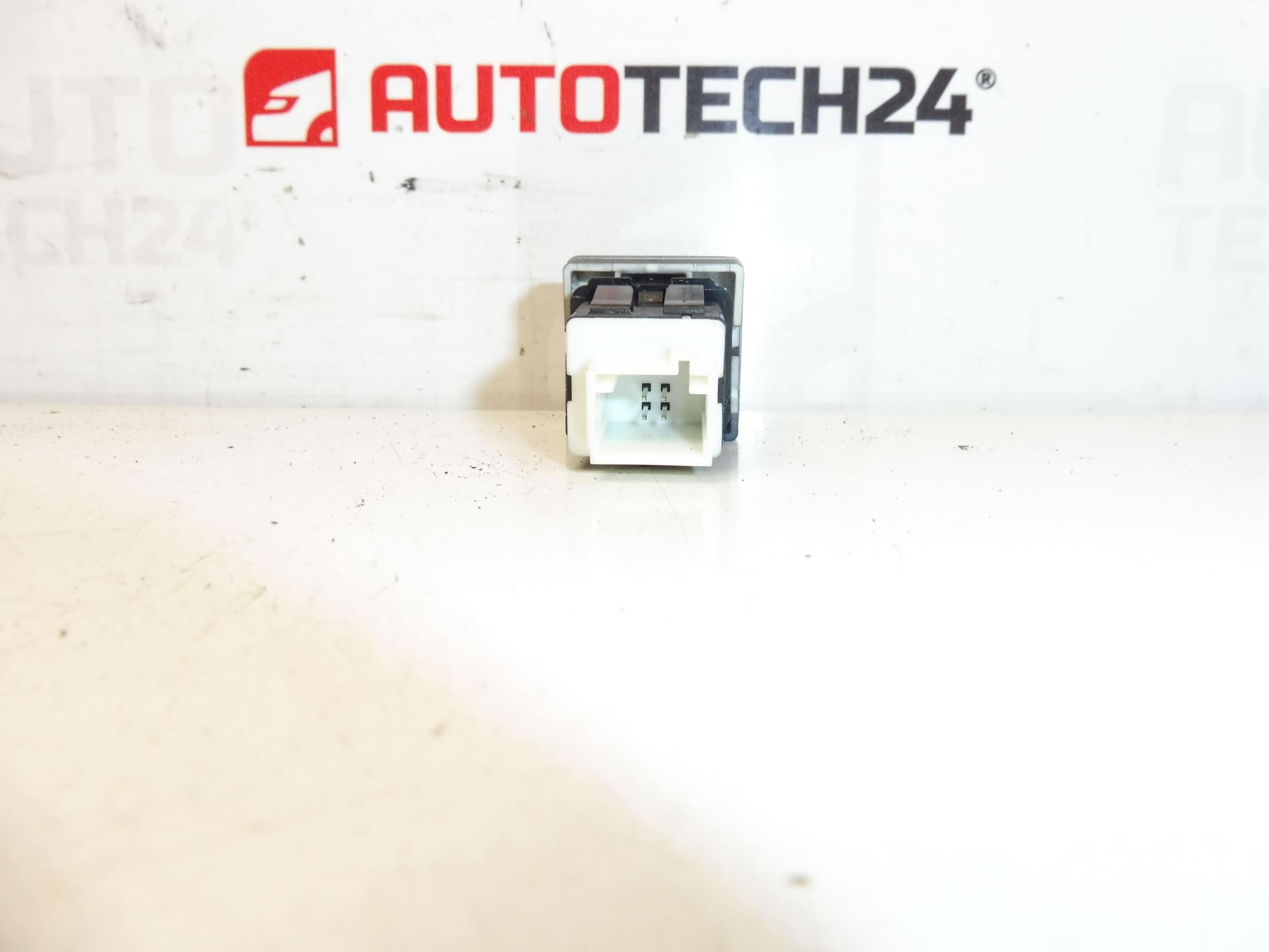 Citroën Peugeot 96583098xt 6490e1 - Imagen 2