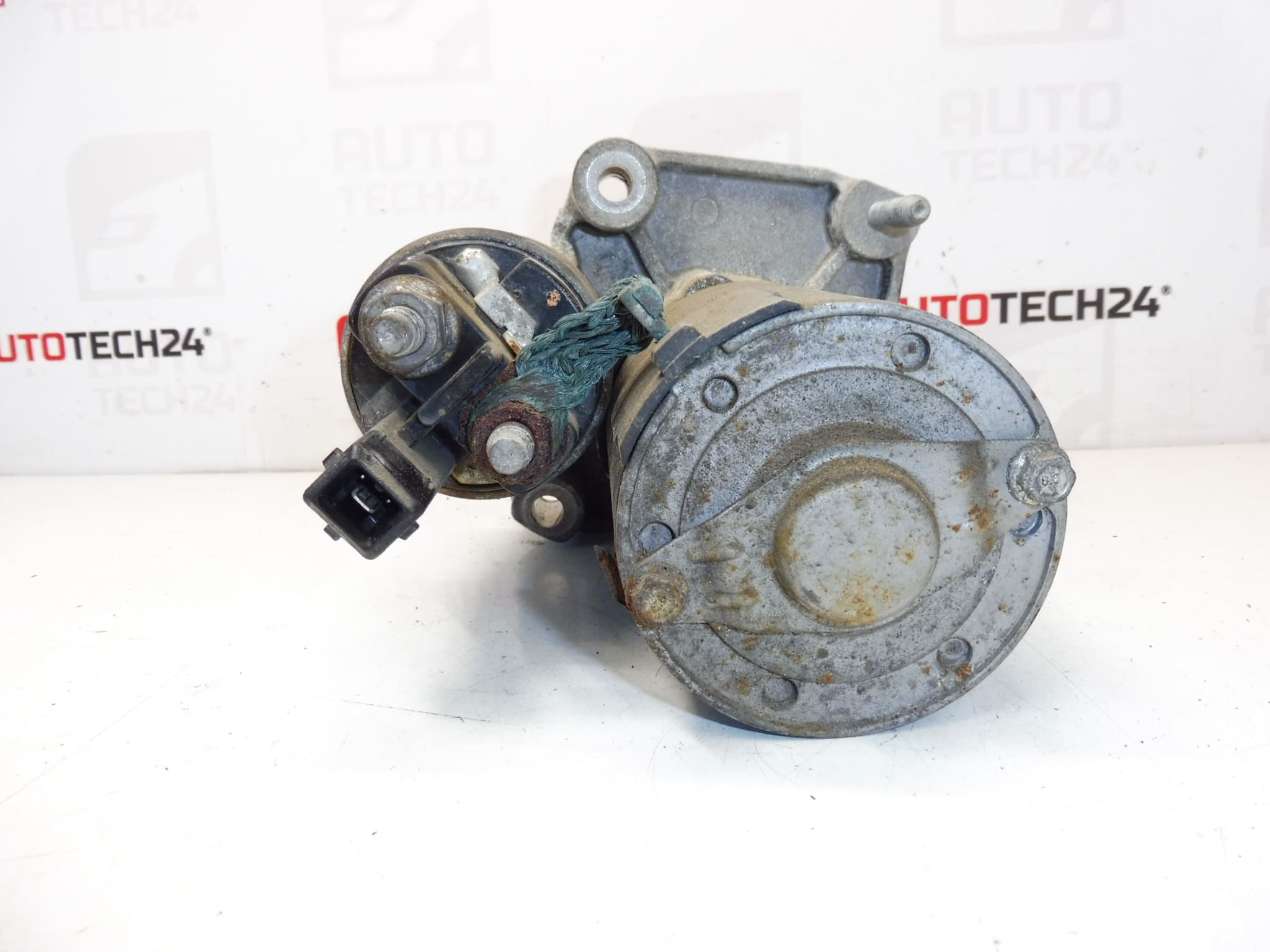 Motor de arranque Valeo Citroën Peugeot DS 1.2 ESM18-11 9807545980 - Imagen 2