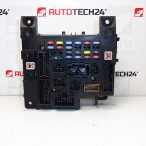 BSI Citroën C-Crosser Peugeot 4007 8637A824 6580WV 6580WT