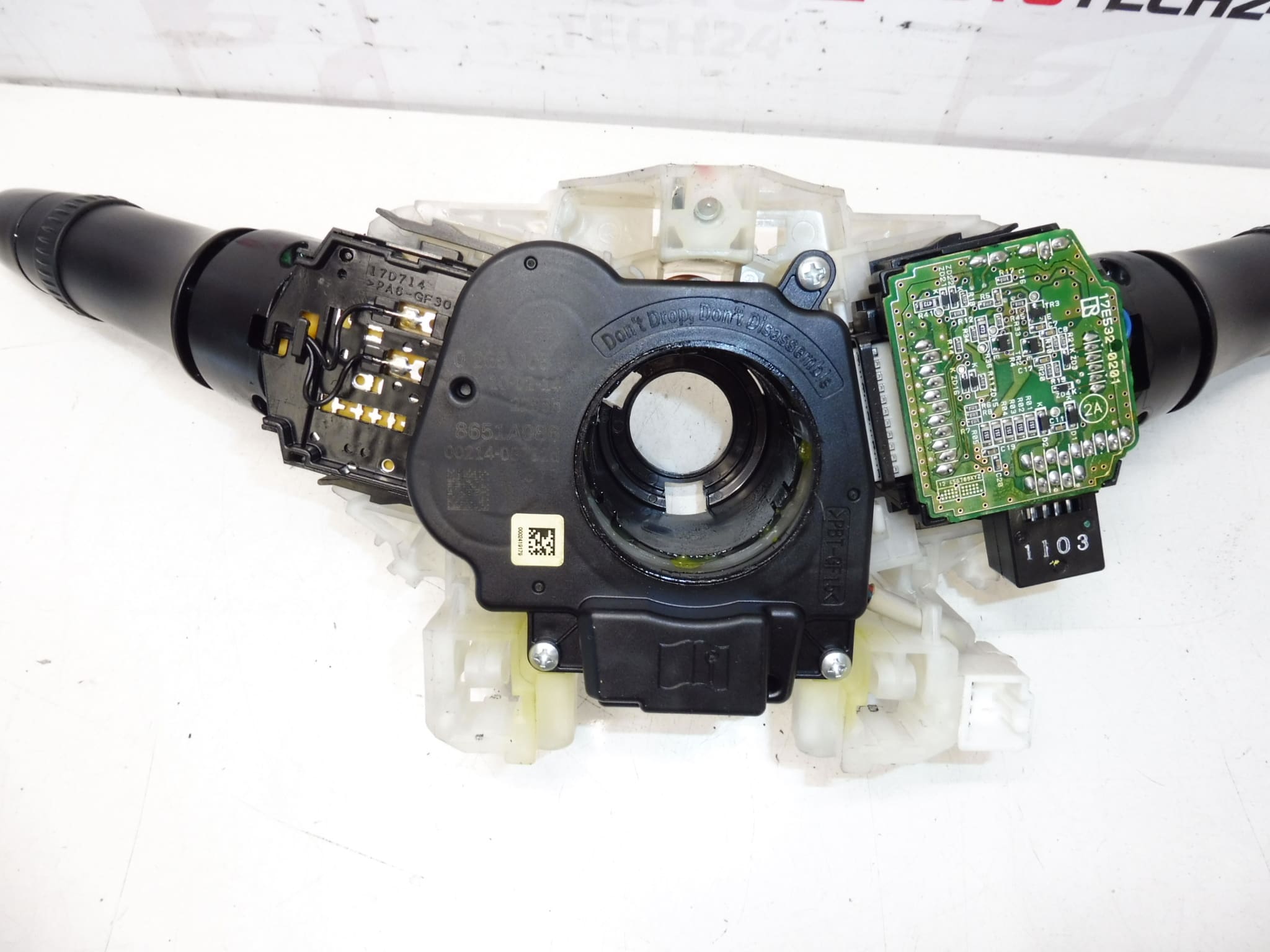 Citroën C-Crosser Peugeot 4007 86000A326 6242AG - Imagen 2