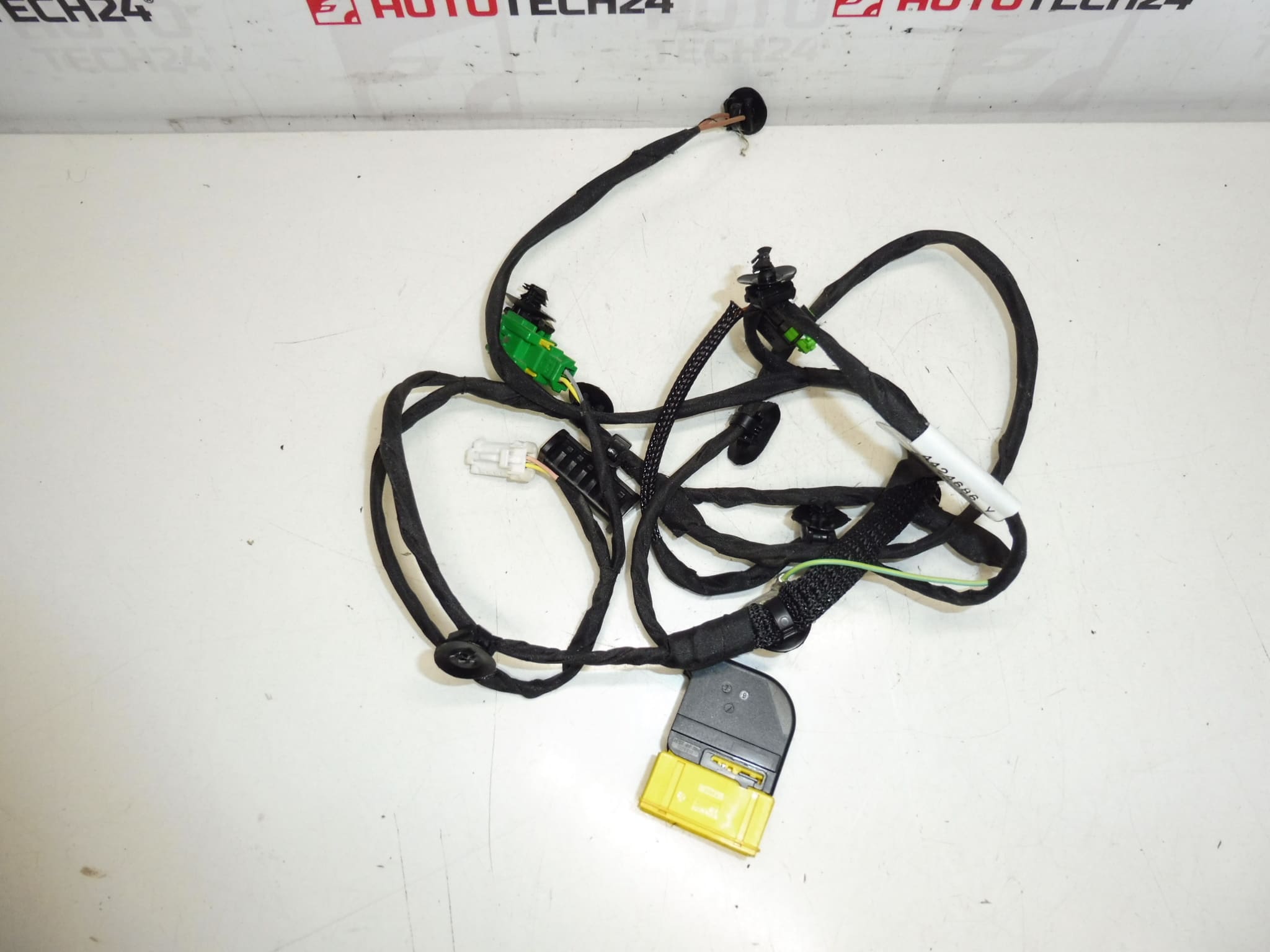 Peuge Shop Peating Peugeot 308 4424686 6509V7