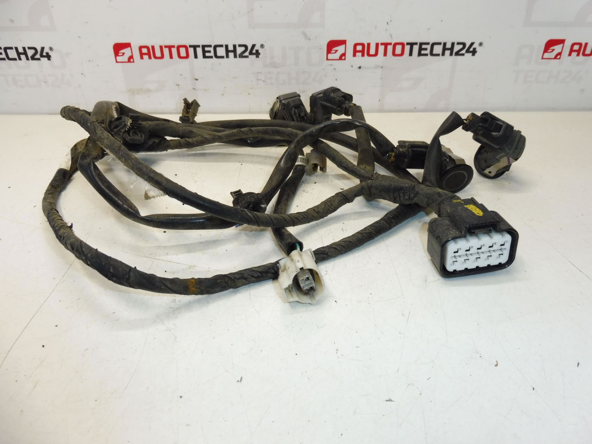 Sensor PDC (sensor de aparcamiento) para Citroën C-Crosser y Peugeot 4007 — 6590Z1, 6590Z6, 6534RJ - Imagen 2