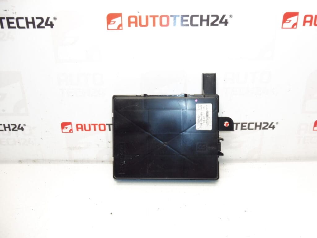 Citroën Peugeot 7820A404 1606379880 centralita de control
