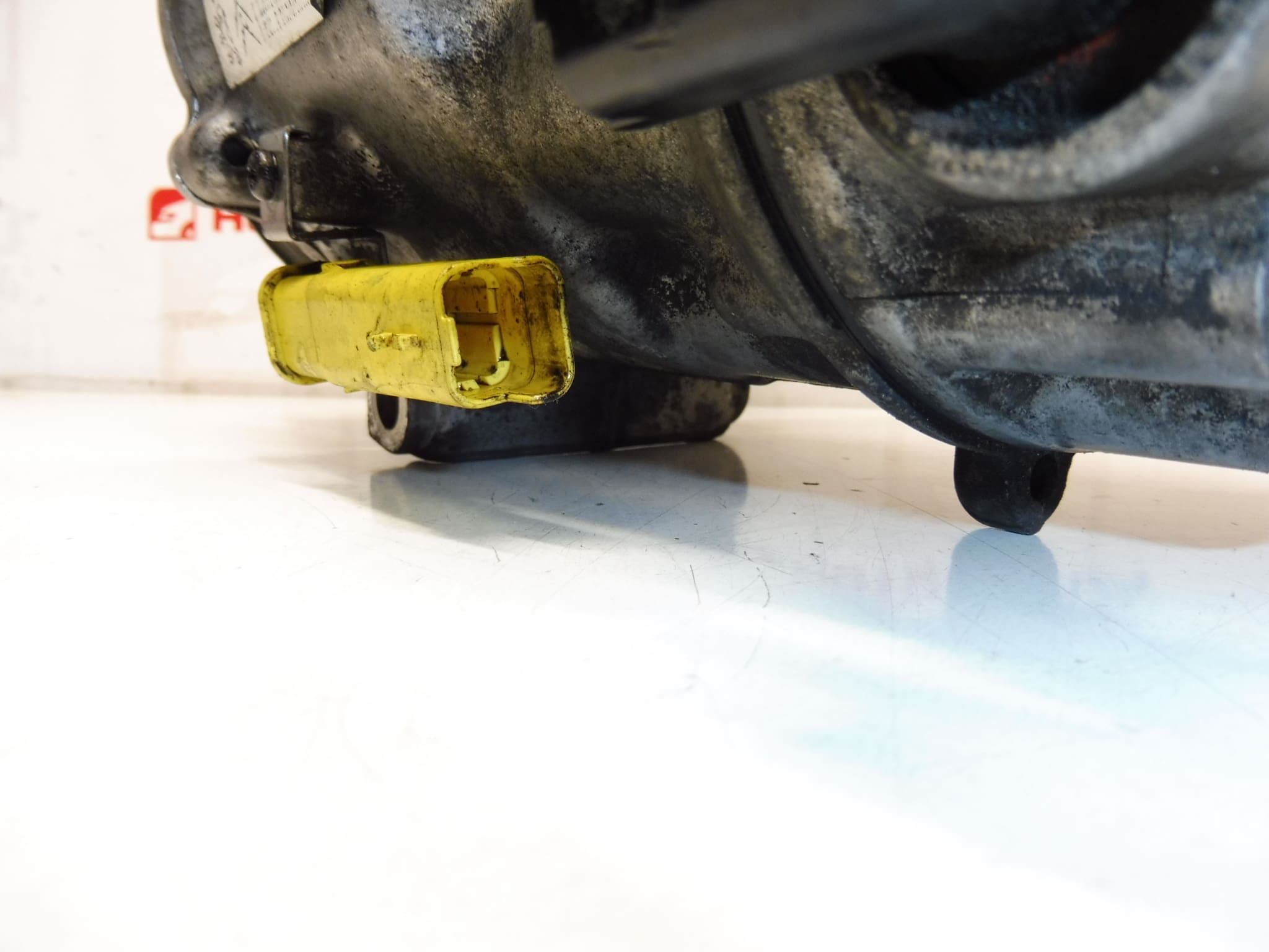 Compresor de aire acondicionado Sanden SD7C16 9684141780 1342F 6453ZS - Imagen 2