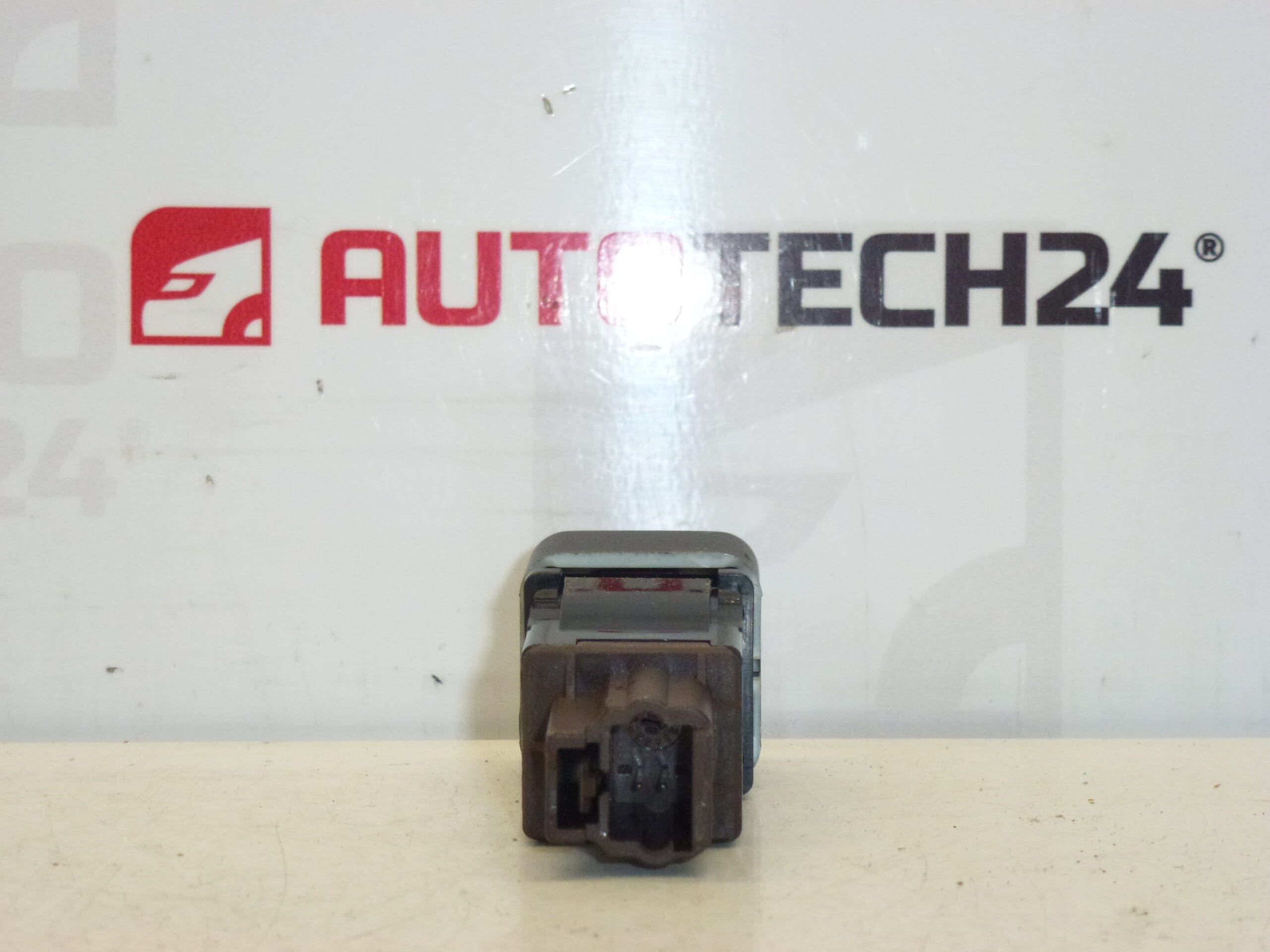 Interruptor Airbag Pasajero Citroën Peugeot 96404548XT 96404548ZL 8216S3 - Imagen 2