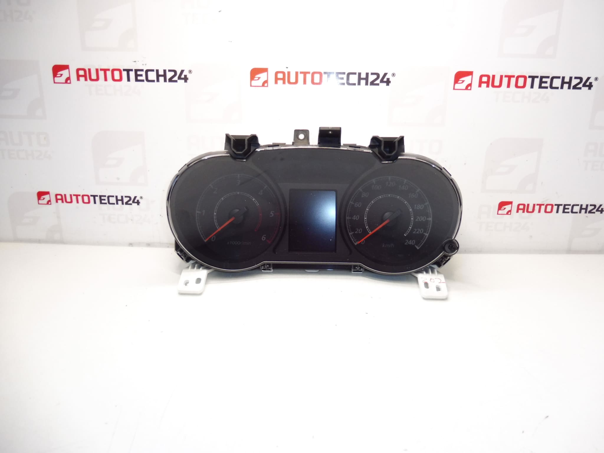 Tacómetro 247000 km Citroën C-Crosser Peugeot 4007 8100B202 6103GN
