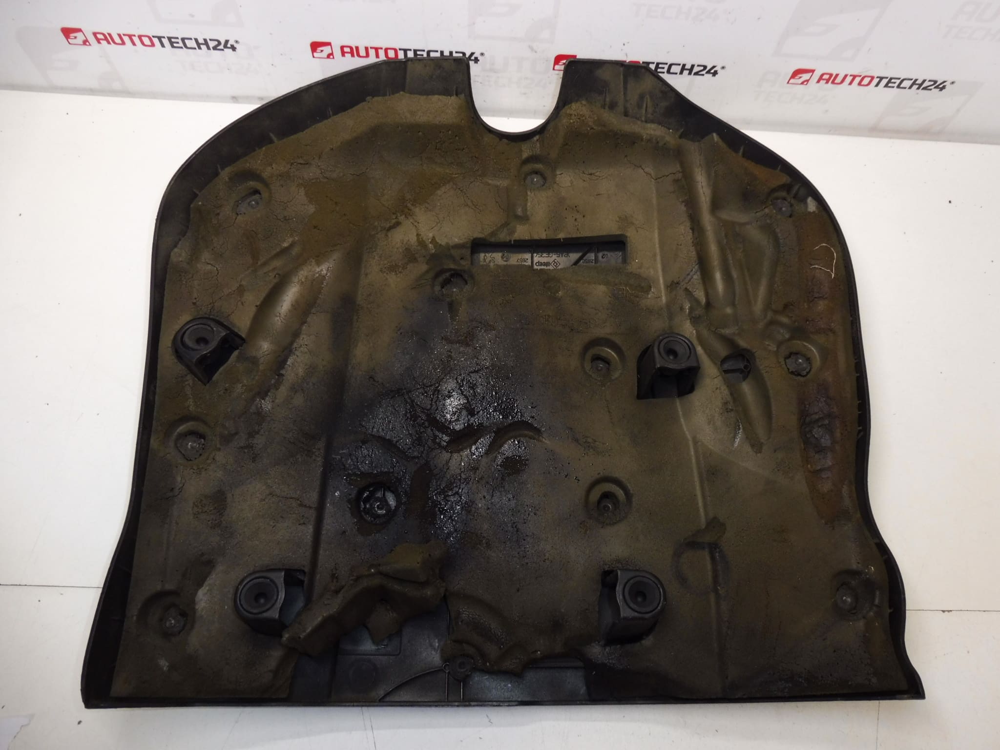 Tapa motor 2.2 HDI Citroen C-Crosser 9682121680 9682120380 0137A1 - Imagen 2