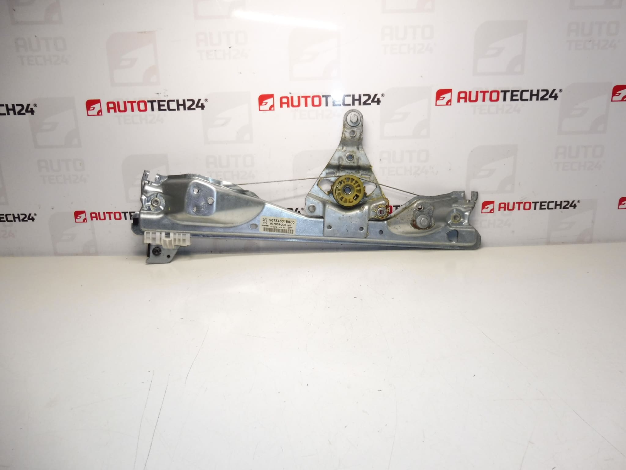 Mecanismo tirador luneta trasera izquierda Peugeot 308 9675463180 9223C9