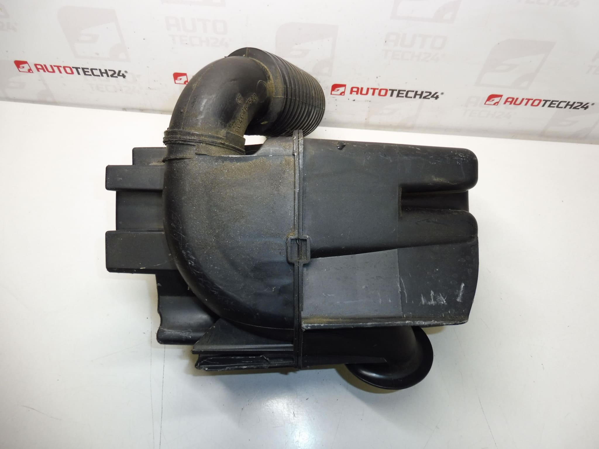 Resonador de aire Citroën Peugeot 144050 - Imagen 2