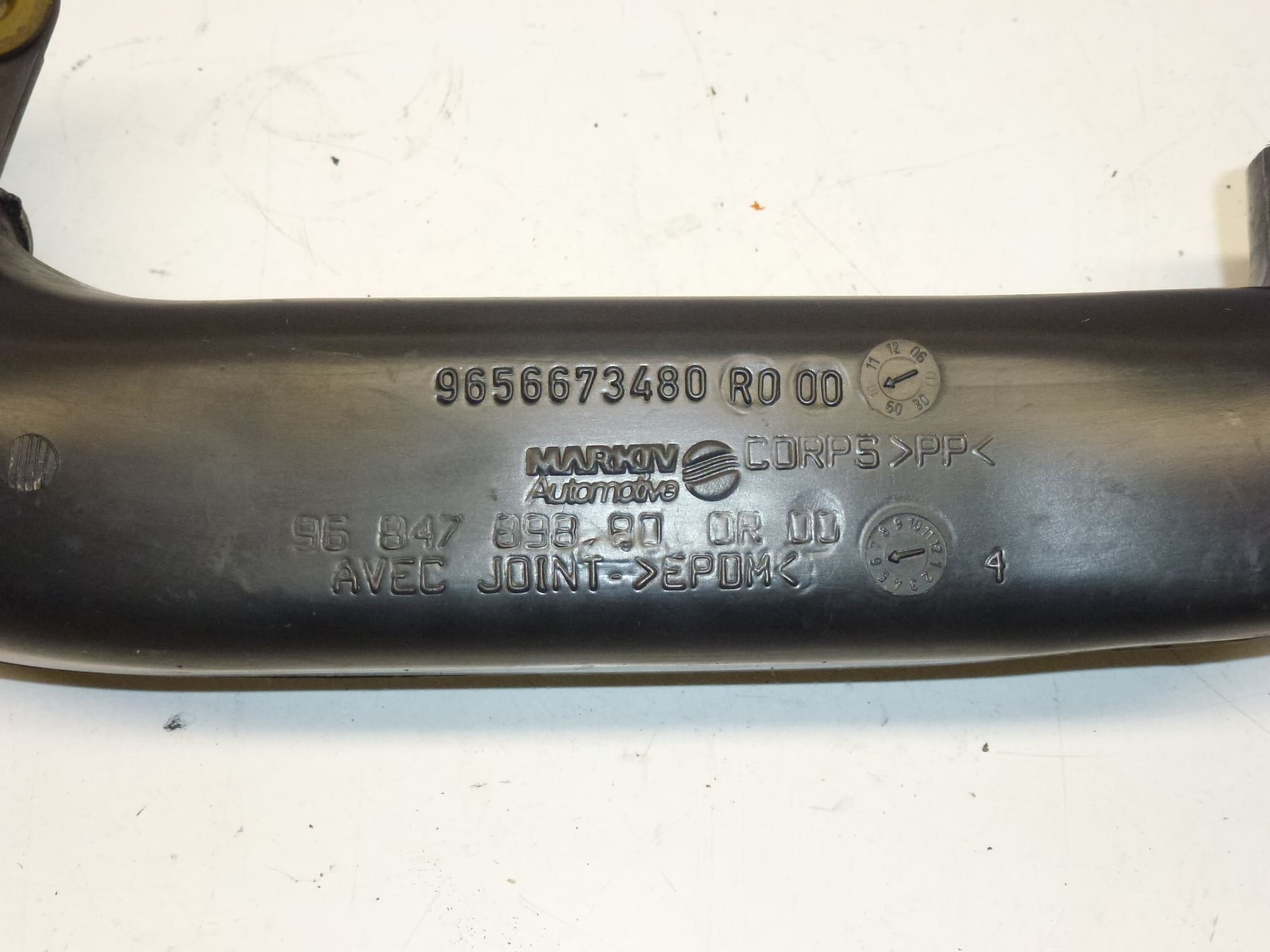 Tubo de admision 1.6 HDI Citroën Peugeot 9656673480 1434C1 - Imagen 2