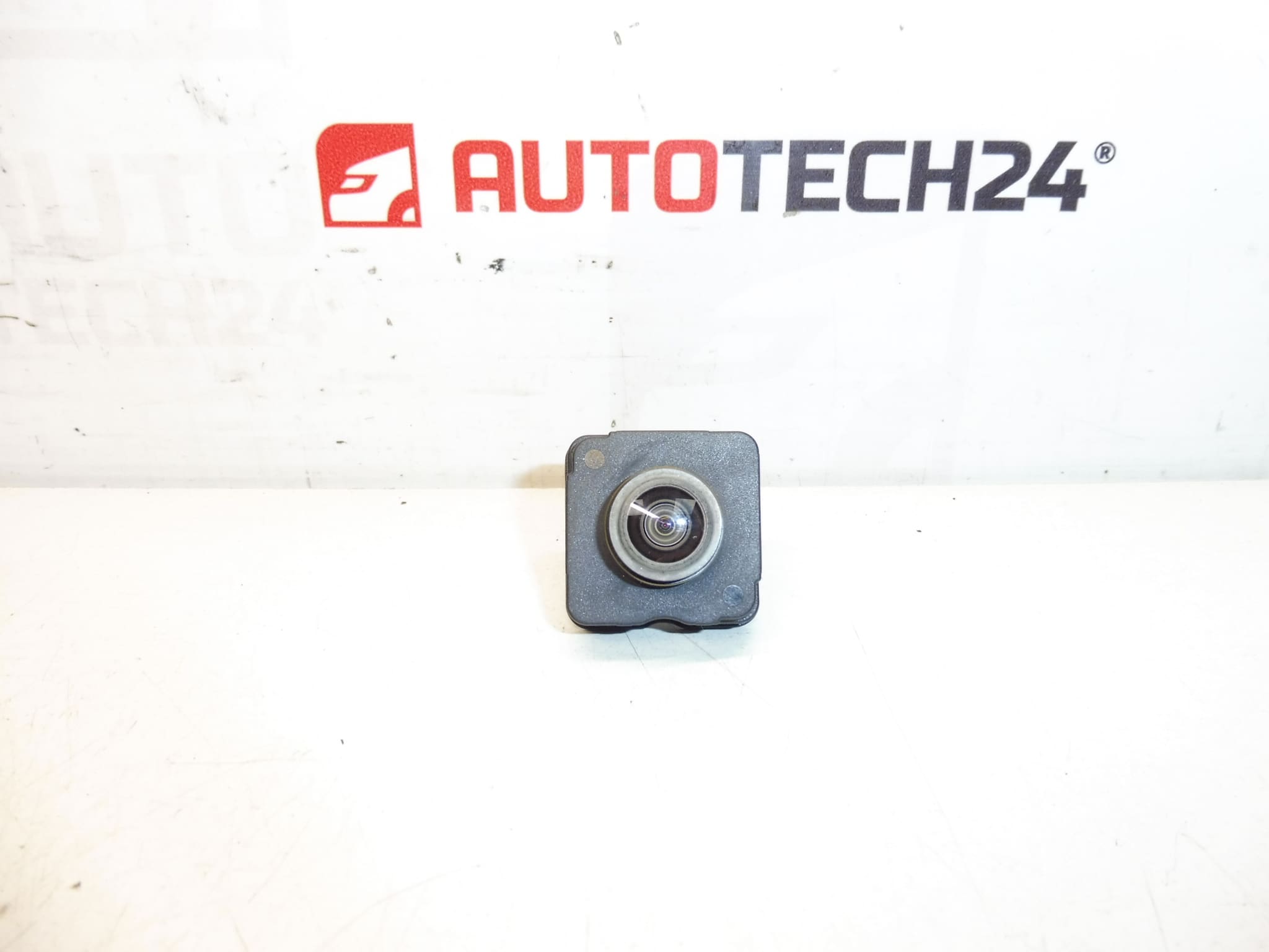 Cámara de aparcamiento Citroen Peugeot 9809301080