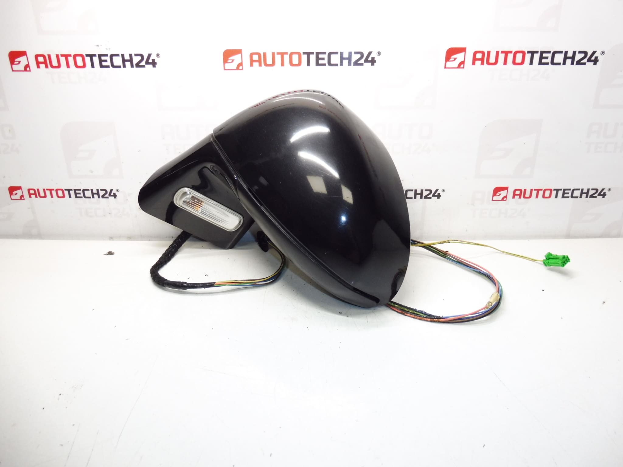 Espejo retrovisor trasero izquierdo abatible electrico Citroën C4 EXL 96467114 8149ZY