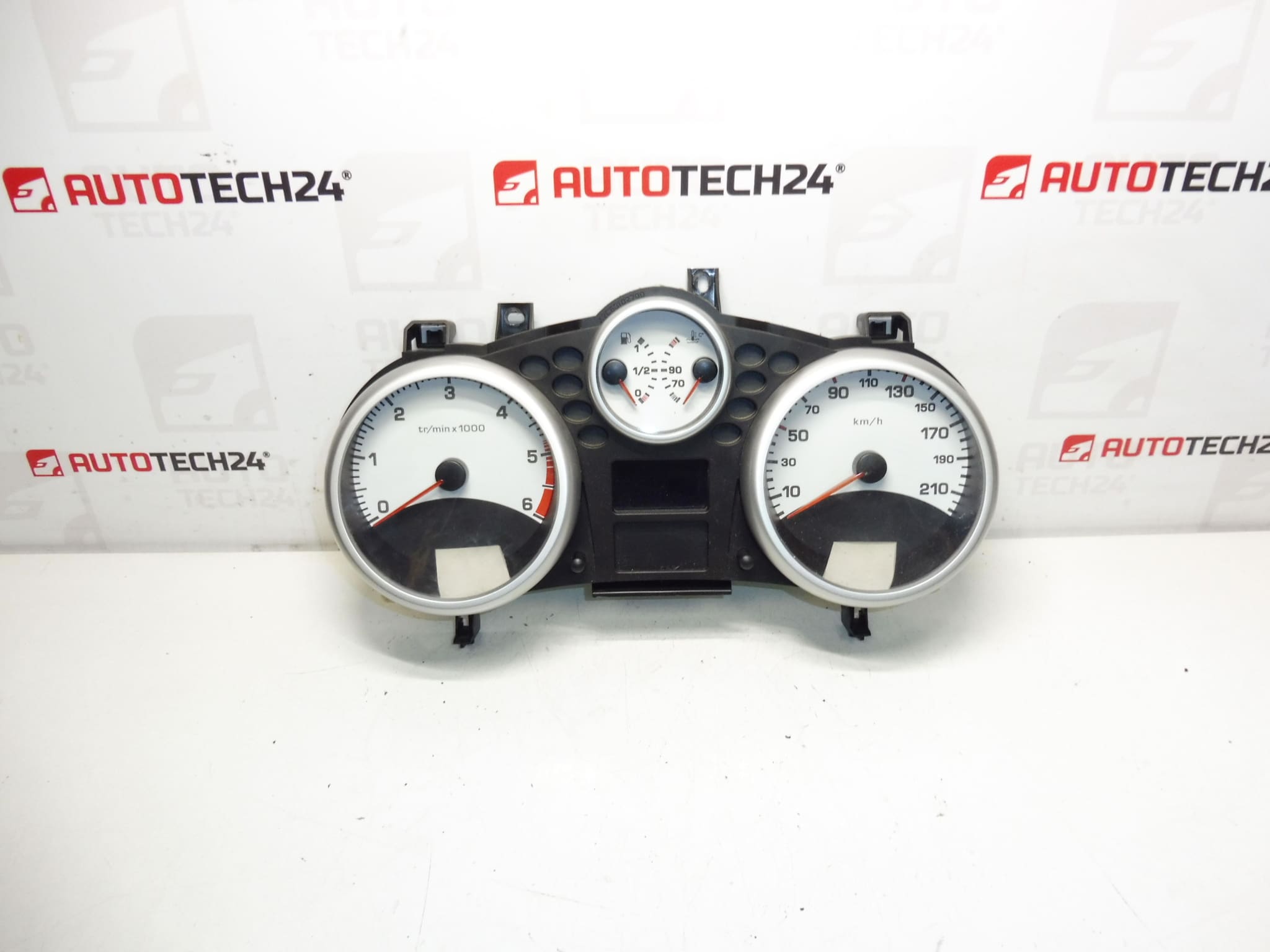 Kilometraje velocimetro 62000km Peugeot 207 9662904780 610640 6103EC