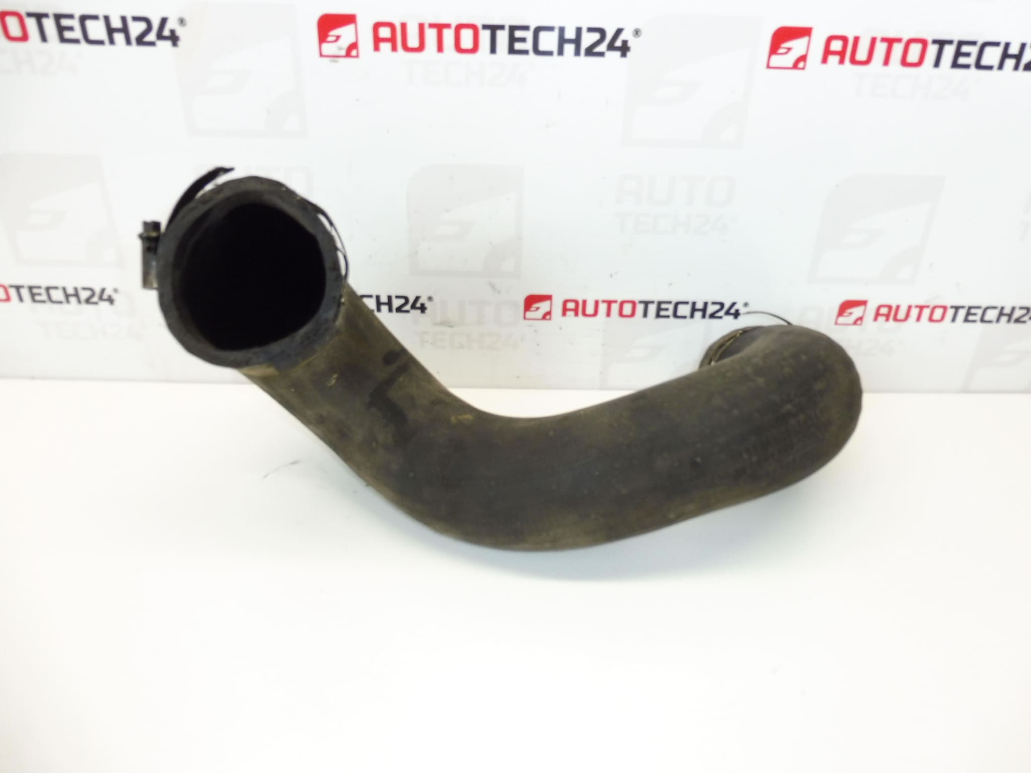 Manguera turbo Citroën Peugeot 2.0 HDI 0382AT - Imagen 2