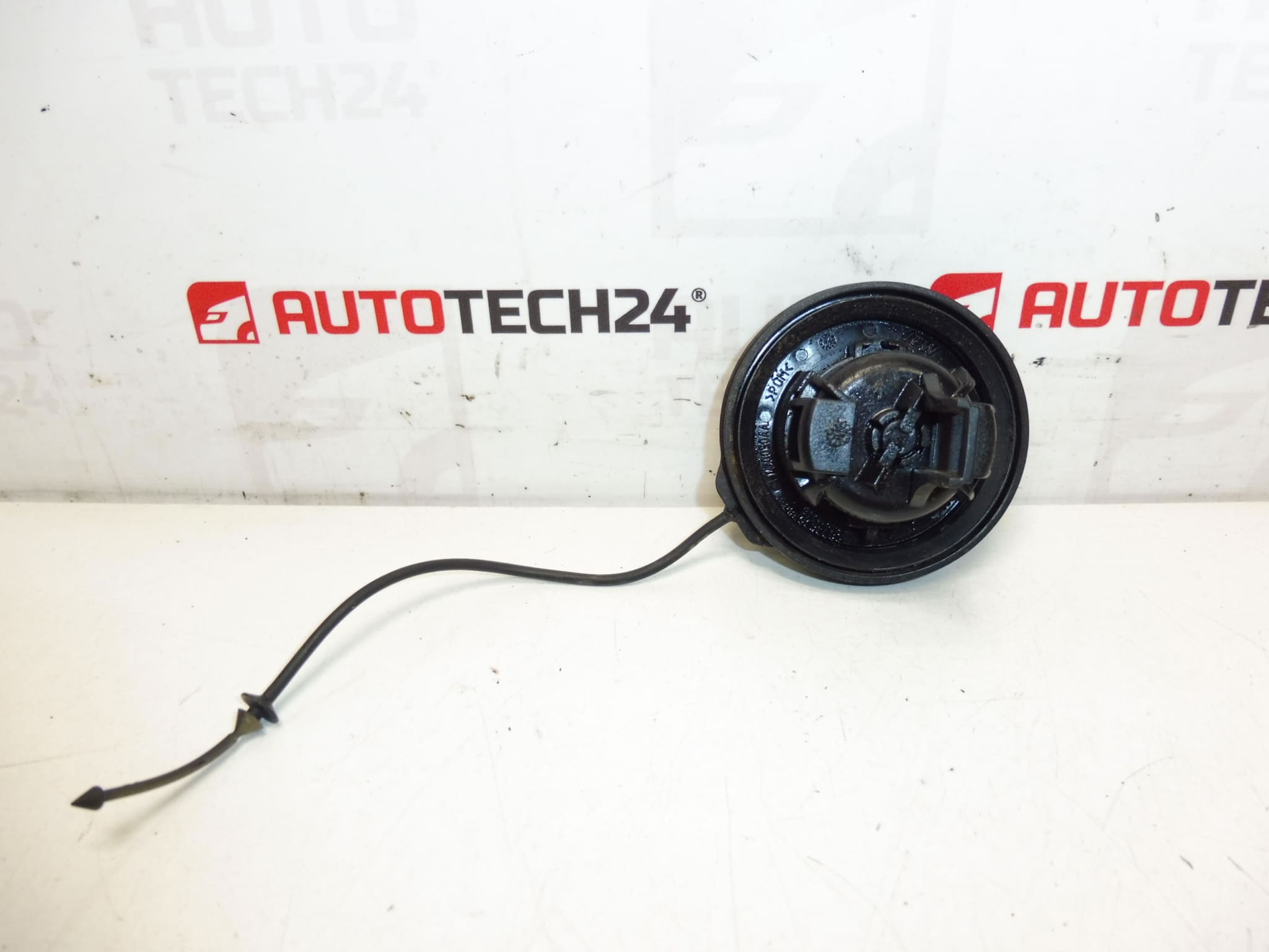 Tapón depósito Citroën Peugeot 1508N7 - Imagen 2