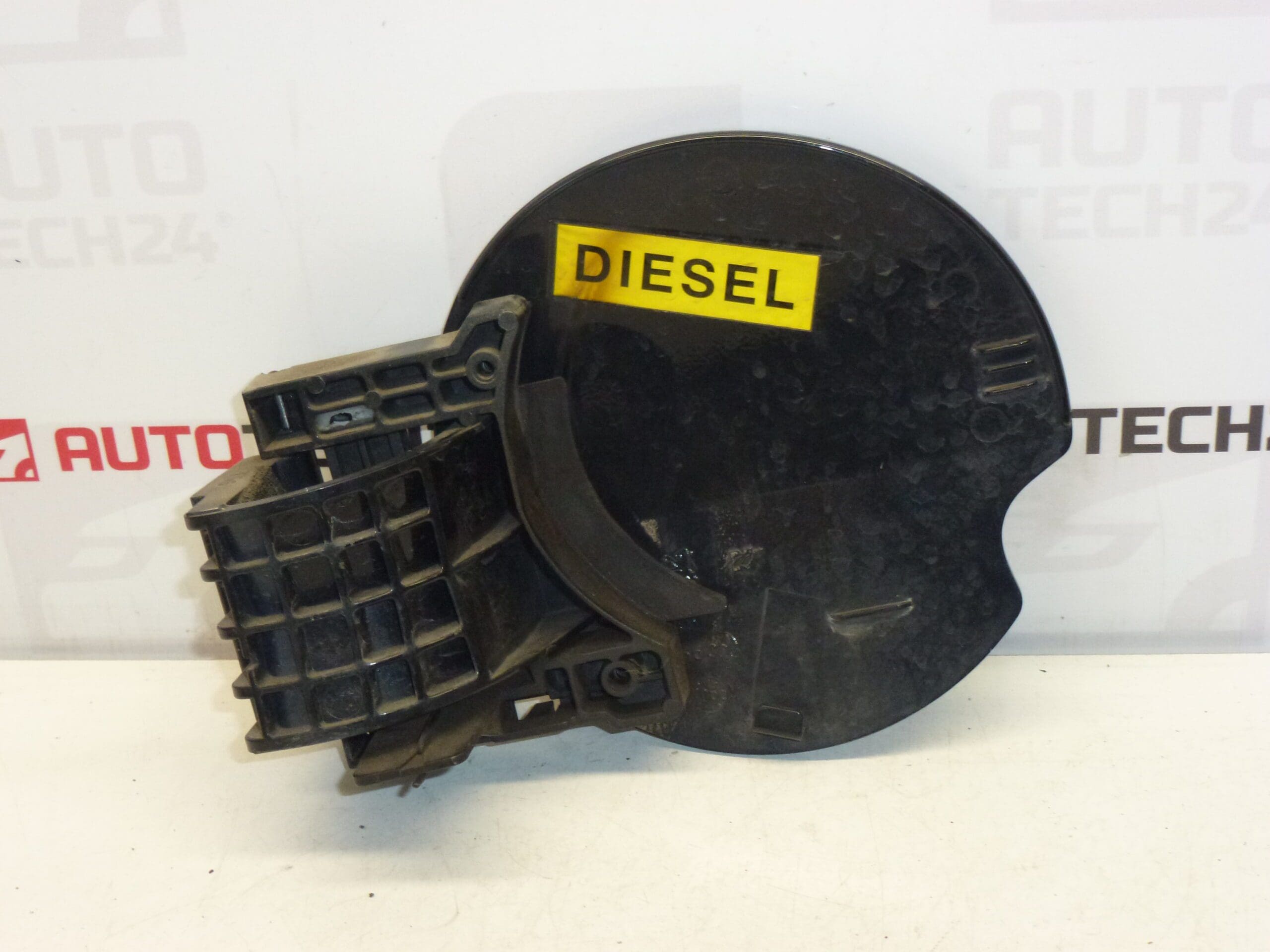 Tapon deposito gasolina EXLD Peugeot 307 CC 9643084577 1517A5 - Imagen 2