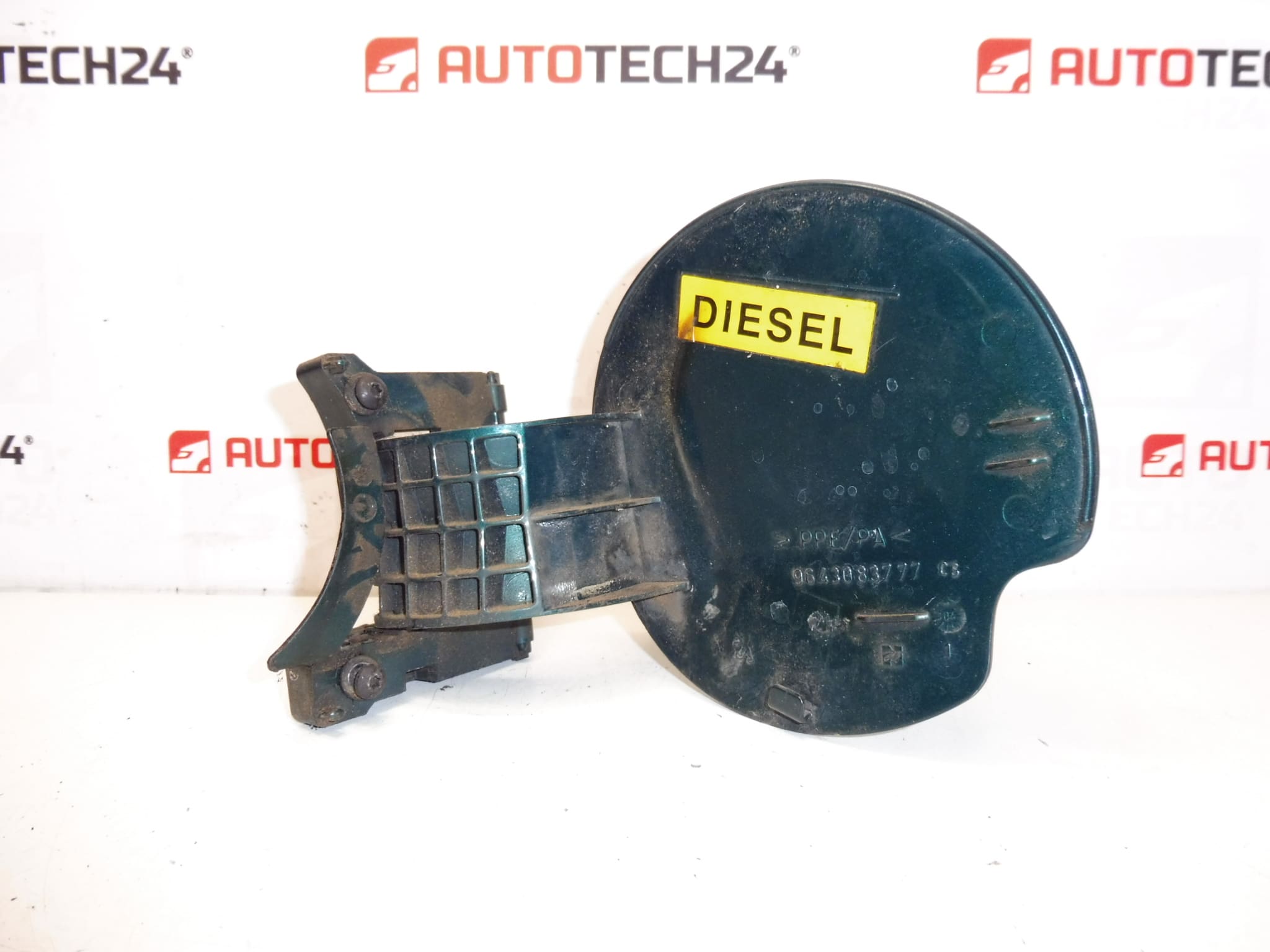 Tapon deposito gasolina Peugeot 307 KSUD 9643083777 151799 - Imagen 2
