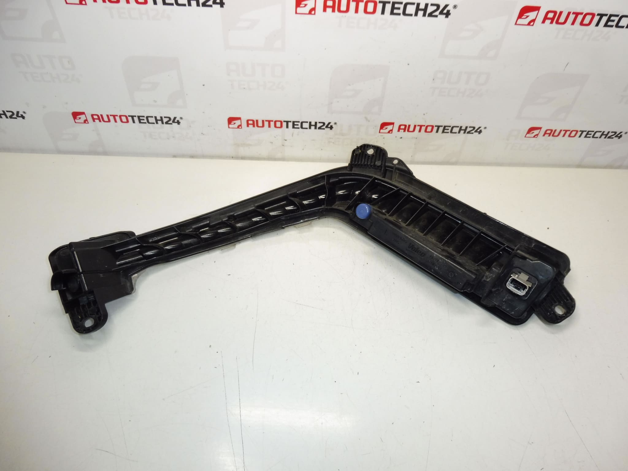Luz diurna izquierda Valeo LED Peugeot 308 90001685 6208X4 - Imagen 2