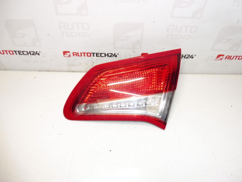 Marco decorativo piloto trasero derecho Citroën C4 II 9672155480 7453E4