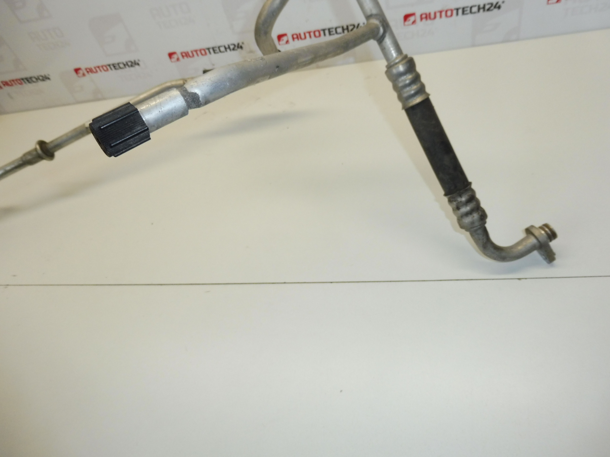 Tubo de climatización para Citroën y Peugeot 9686414180, 9659576380, 6477F2, 647774