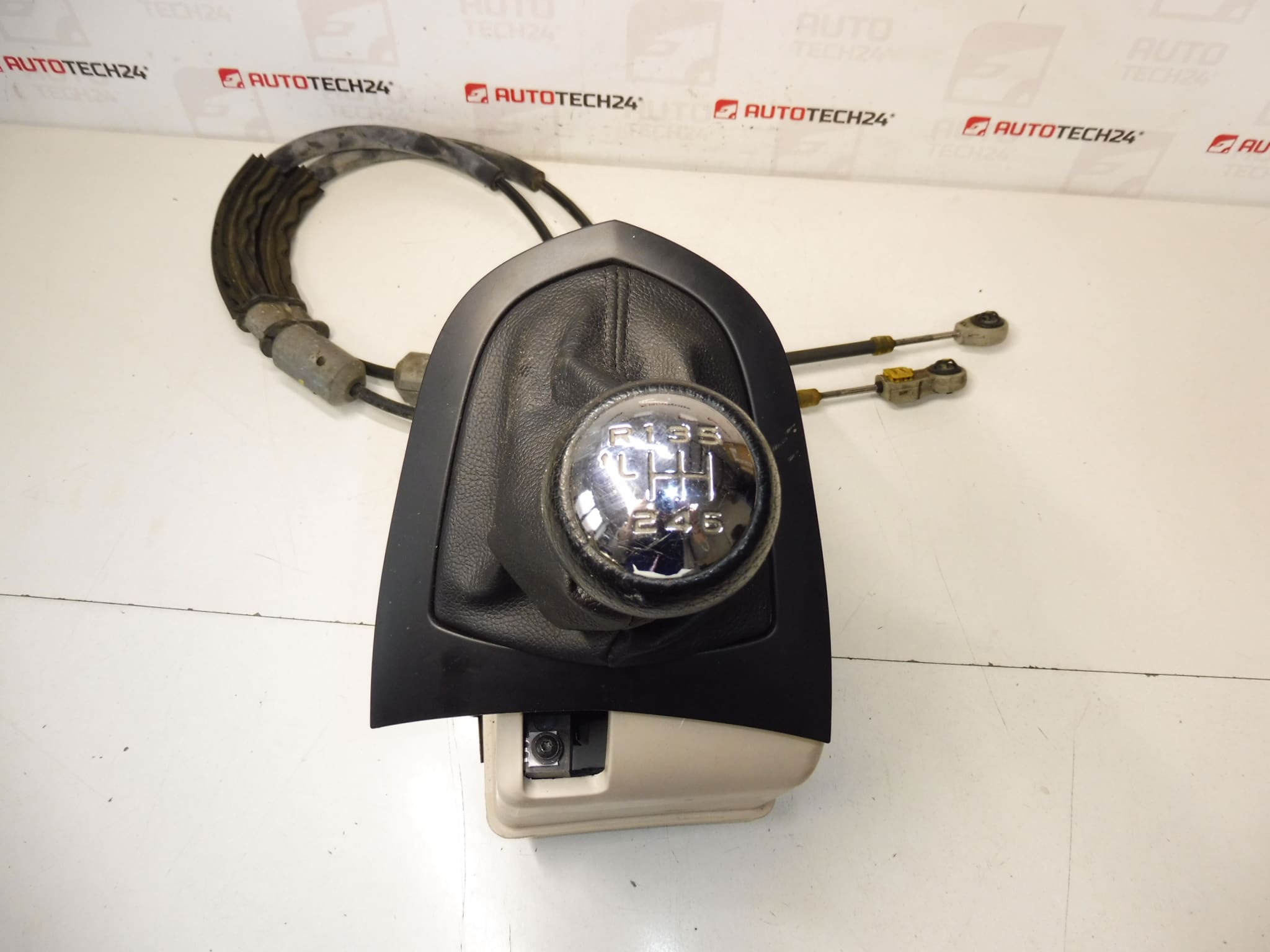 Caja de cambios Peugeot 308 T7 9672735680 2400KV - Imagen 2